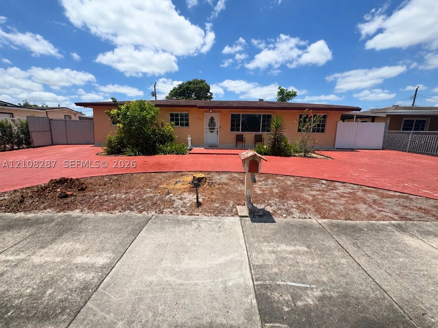 5350 NW 183rd St