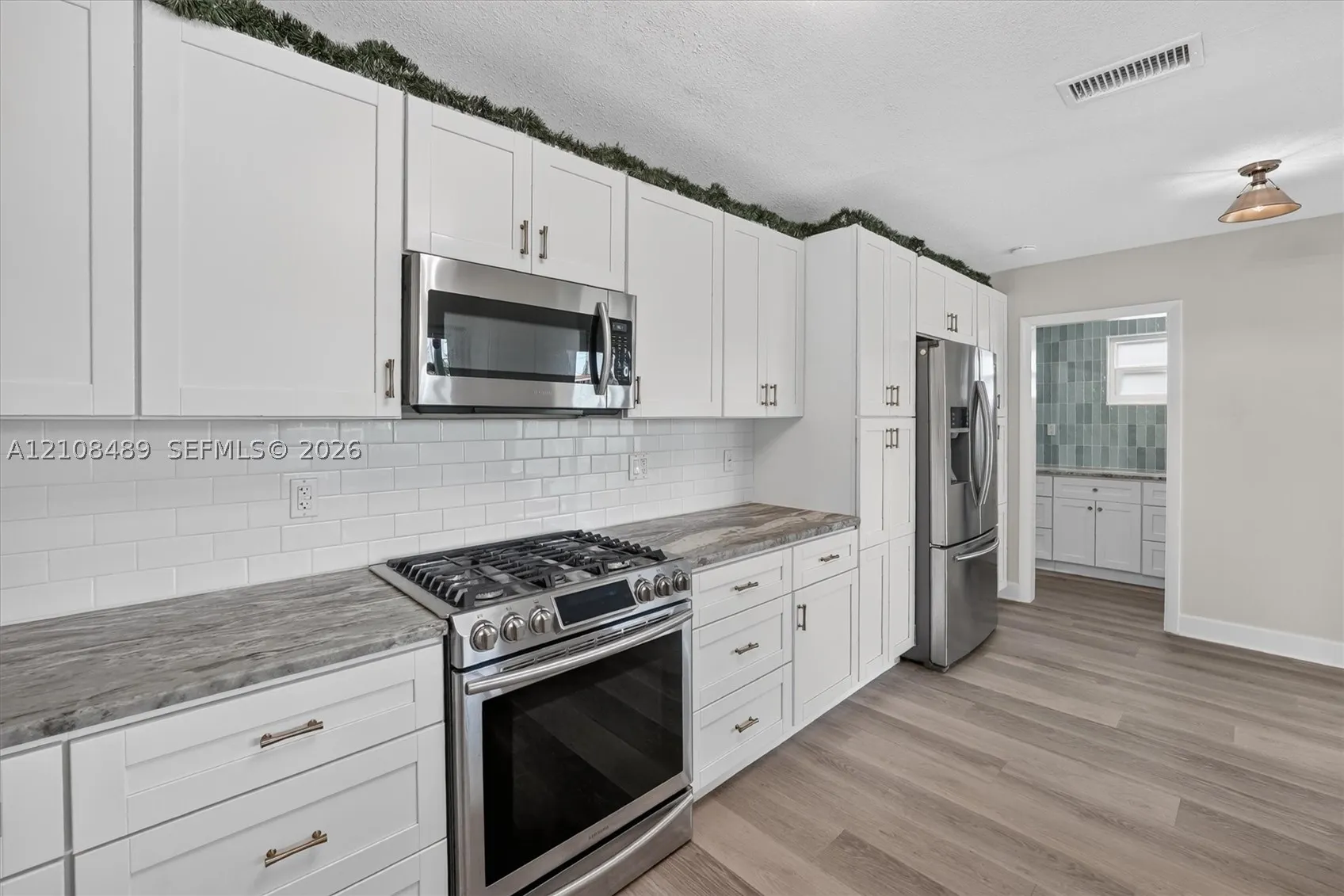 5451 Buchanan St #0