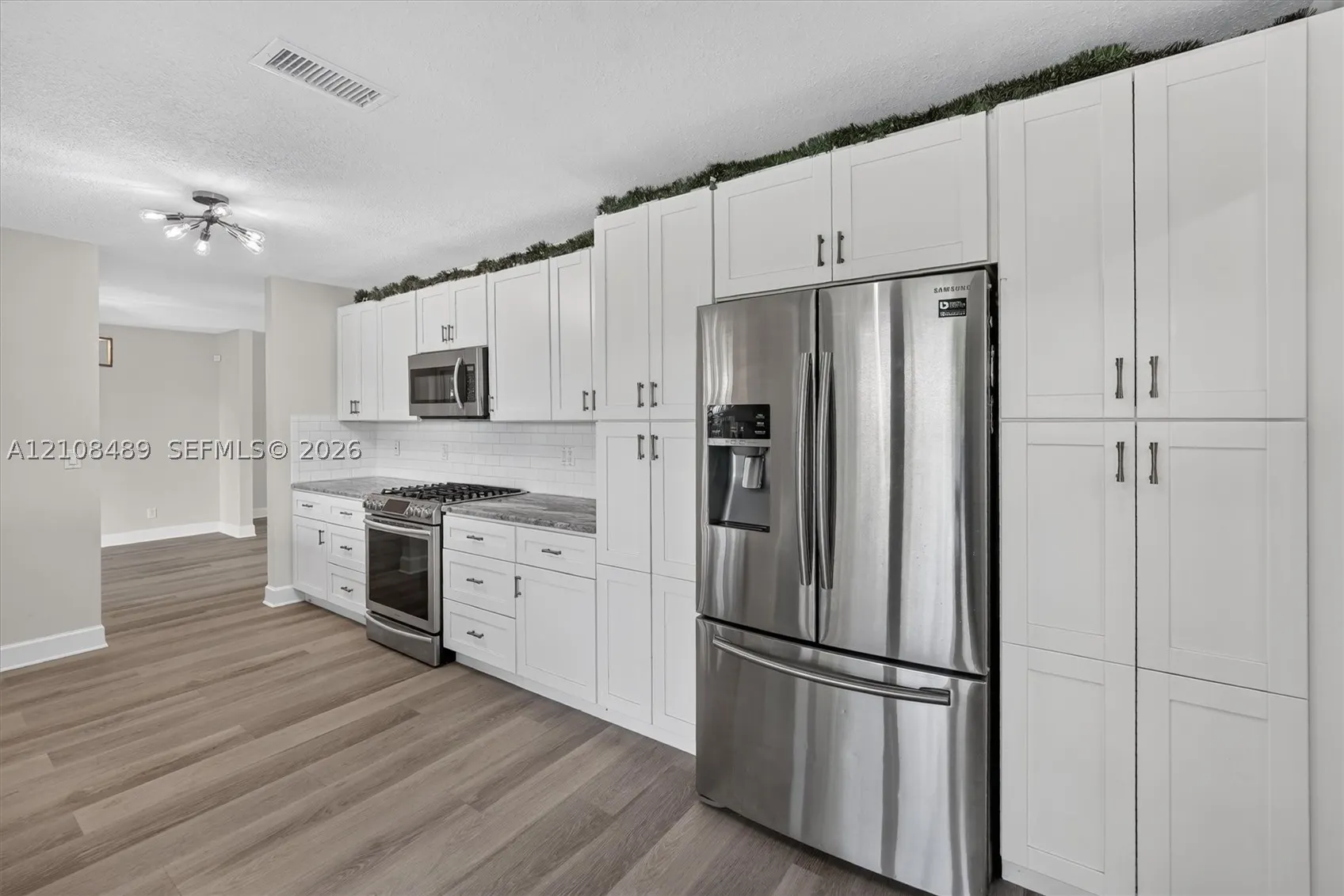 5451 Buchanan St #0