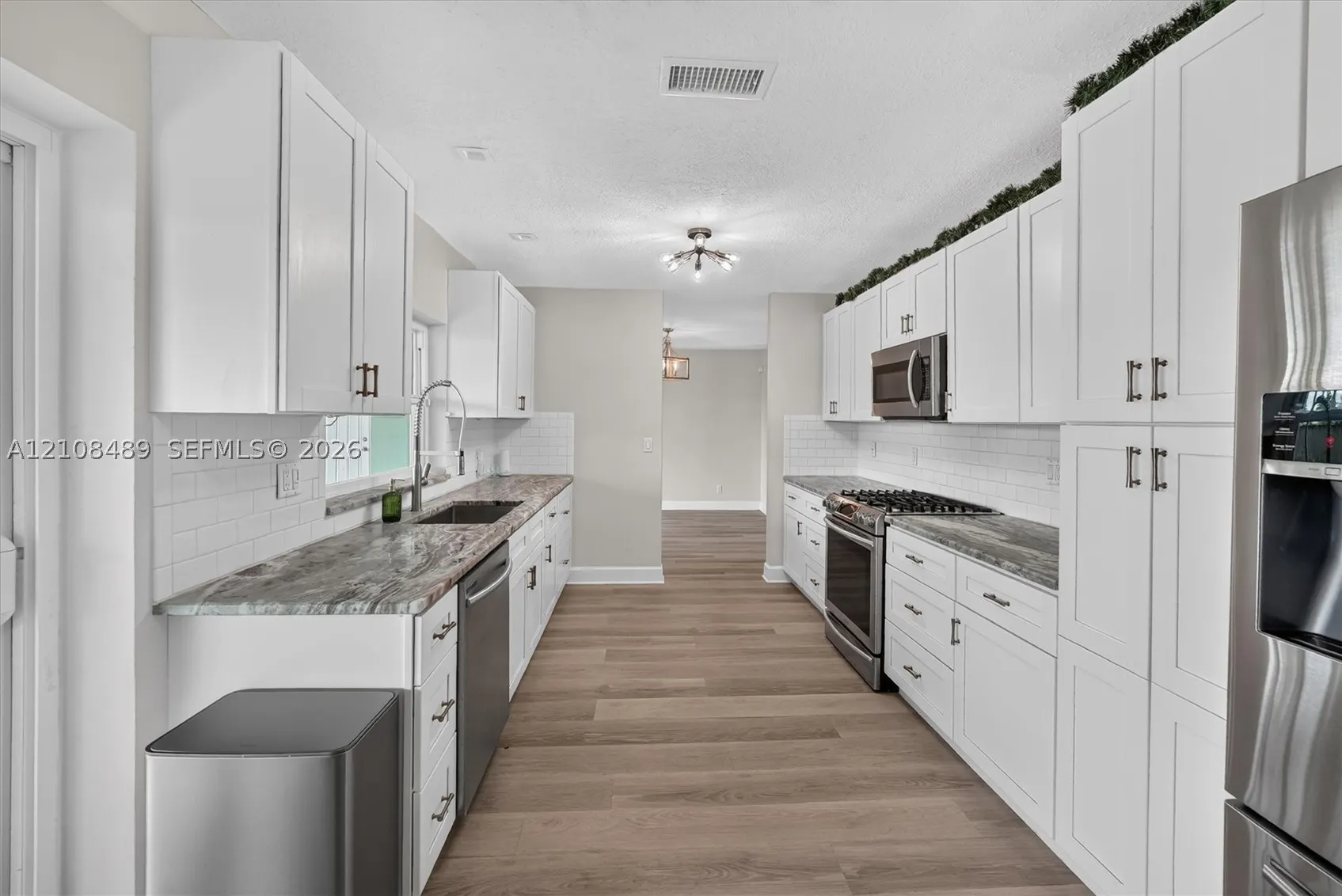 5451 Buchanan St #0