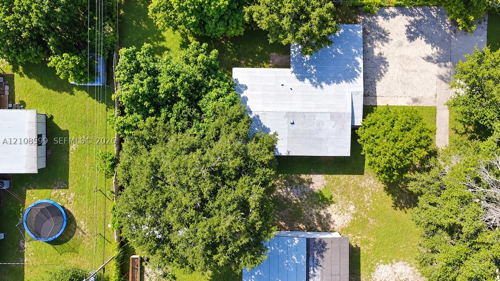 948 NW 14th Ct