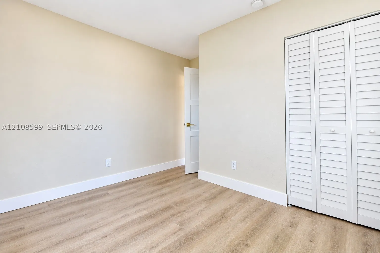 948 NW 14th Ct
