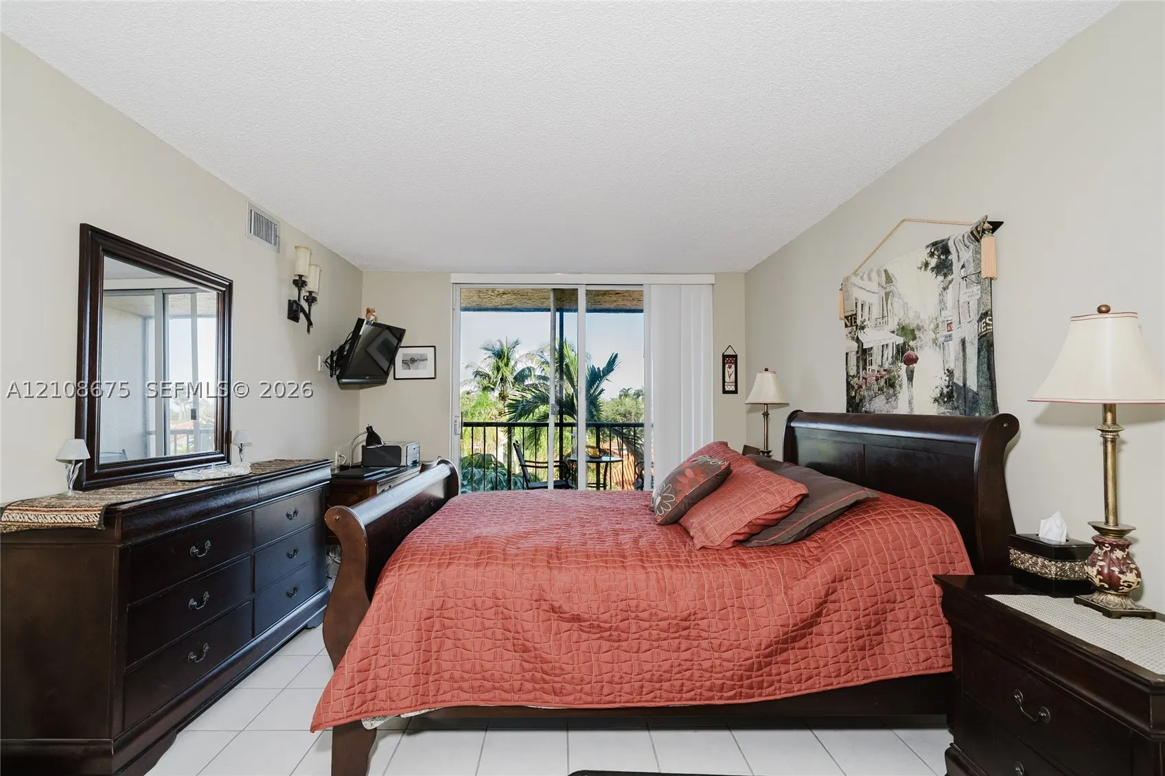 2001 Atlantic Shores Blvd #407