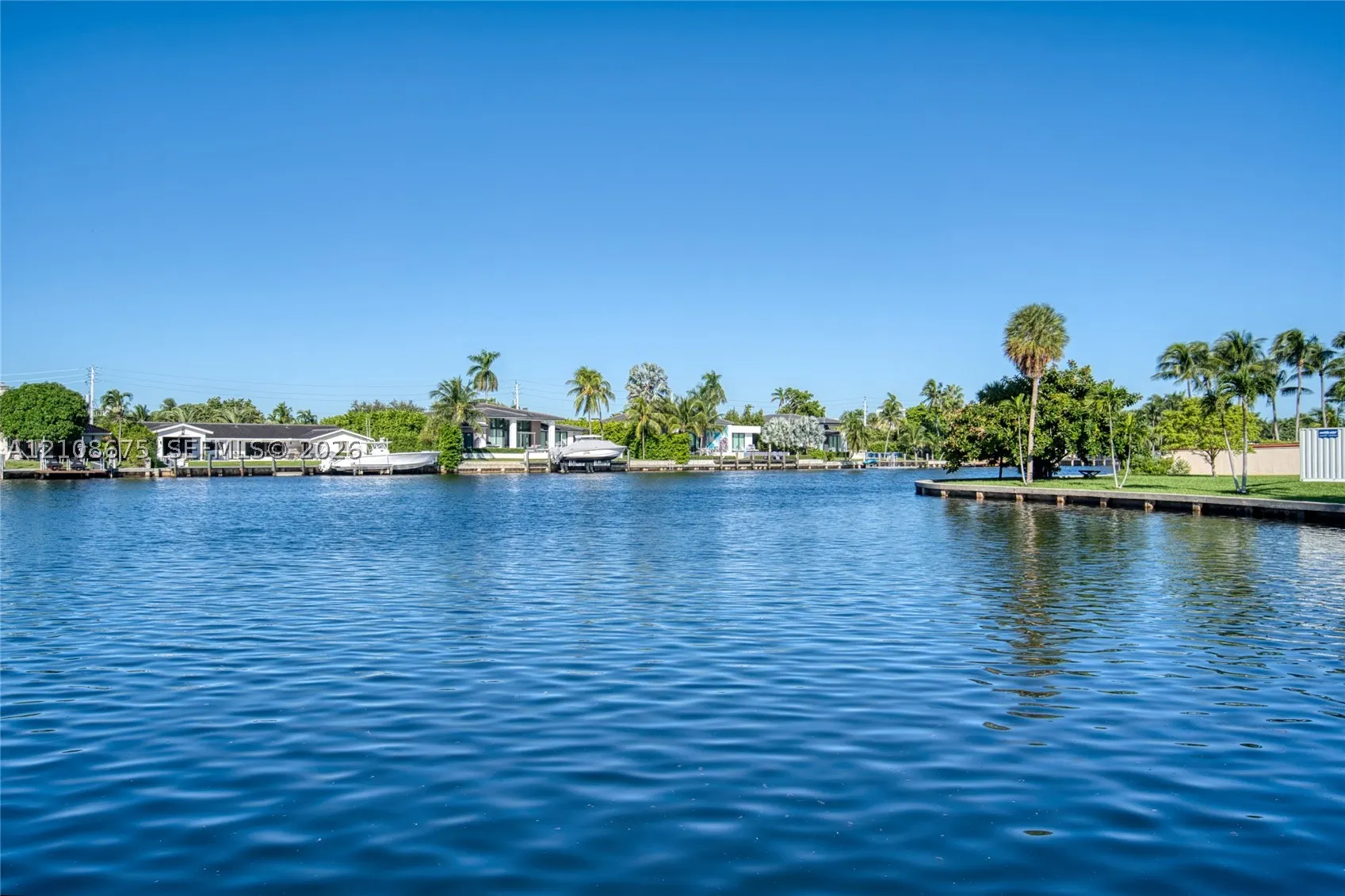 2001 Atlantic Shores Blvd #407