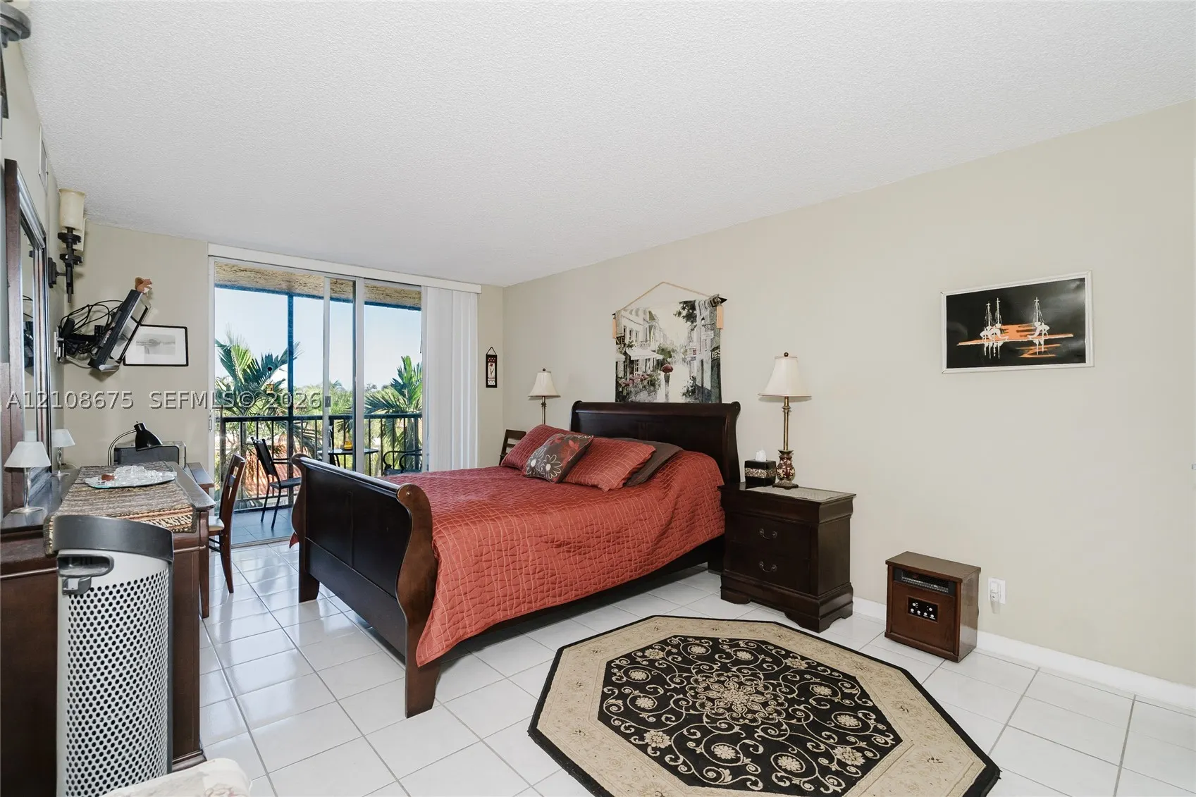 2001 Atlantic Shores Blvd #407