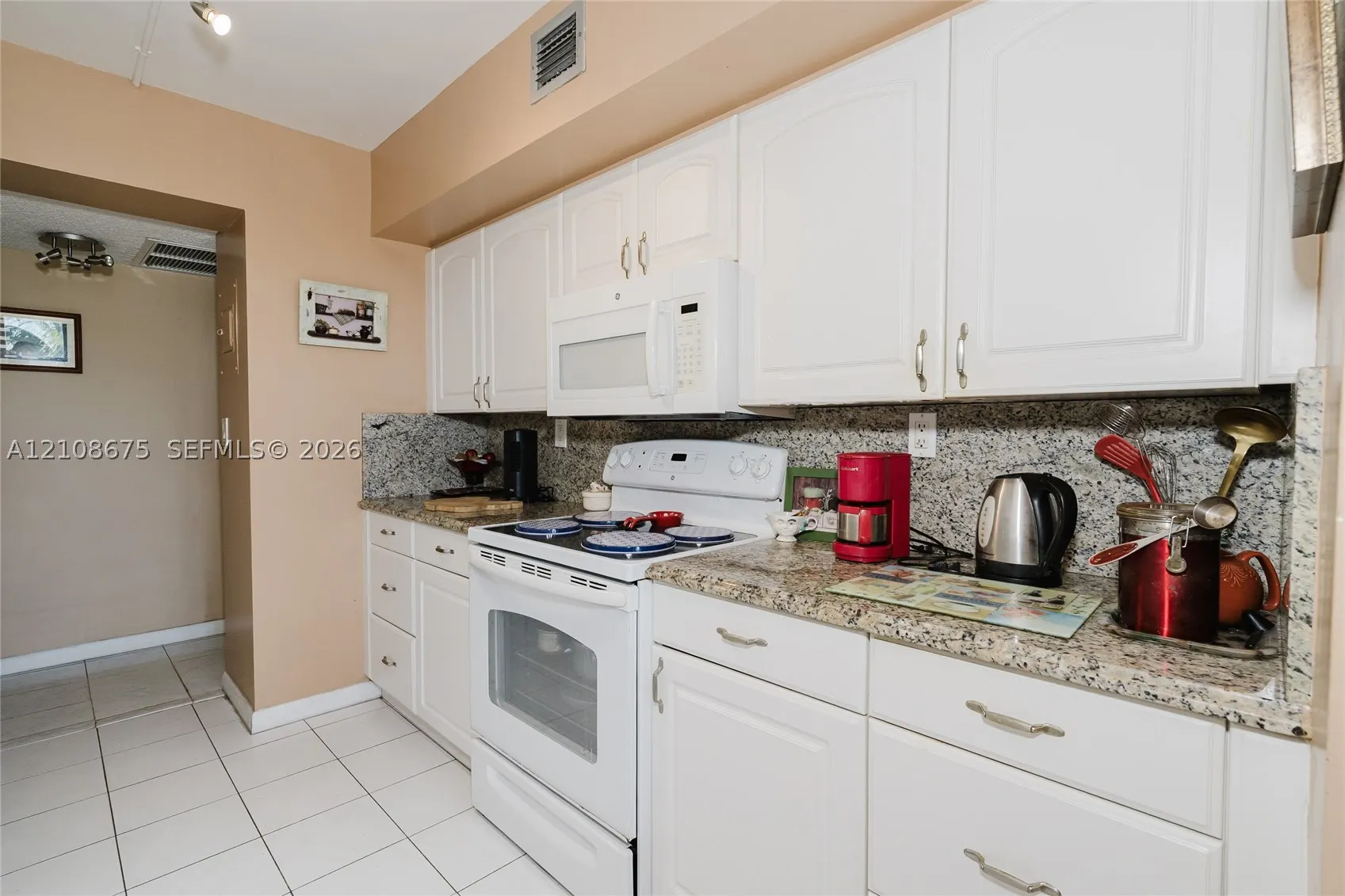2001 Atlantic Shores Blvd #407