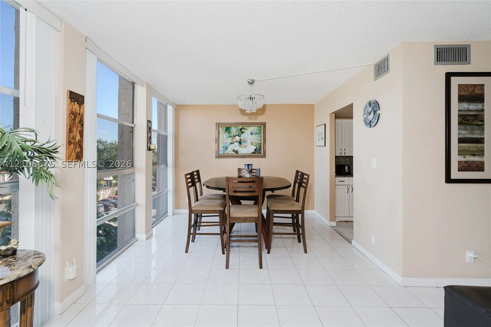 2001 Atlantic Shores Blvd #407