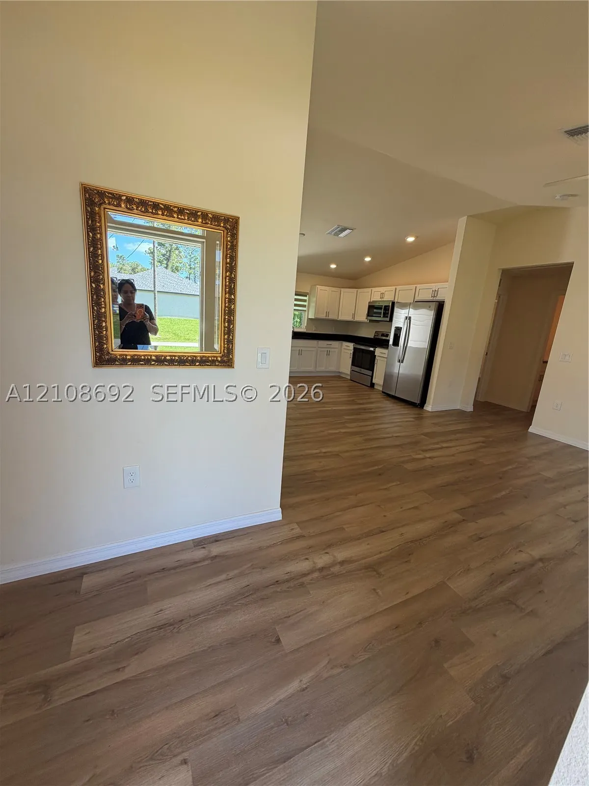 8079 Sherwood Cir #8079