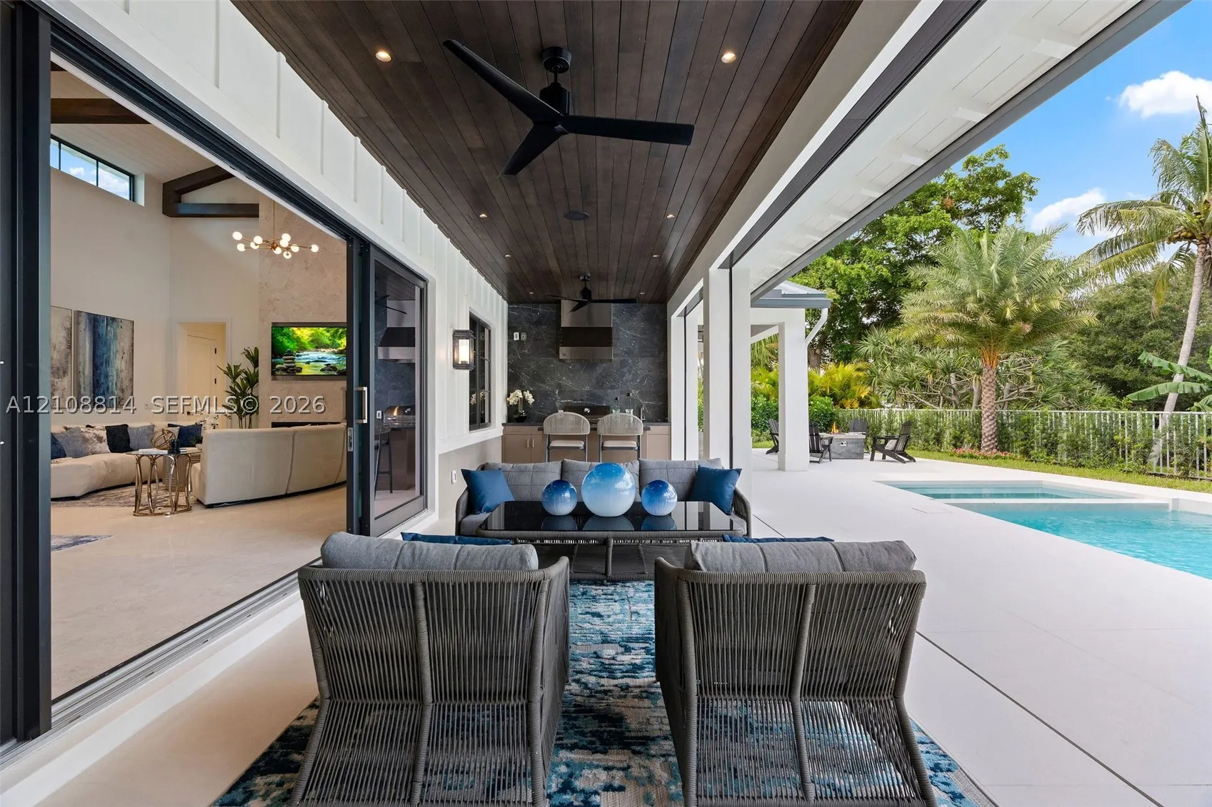 801 NE Orchid Bay Dr
