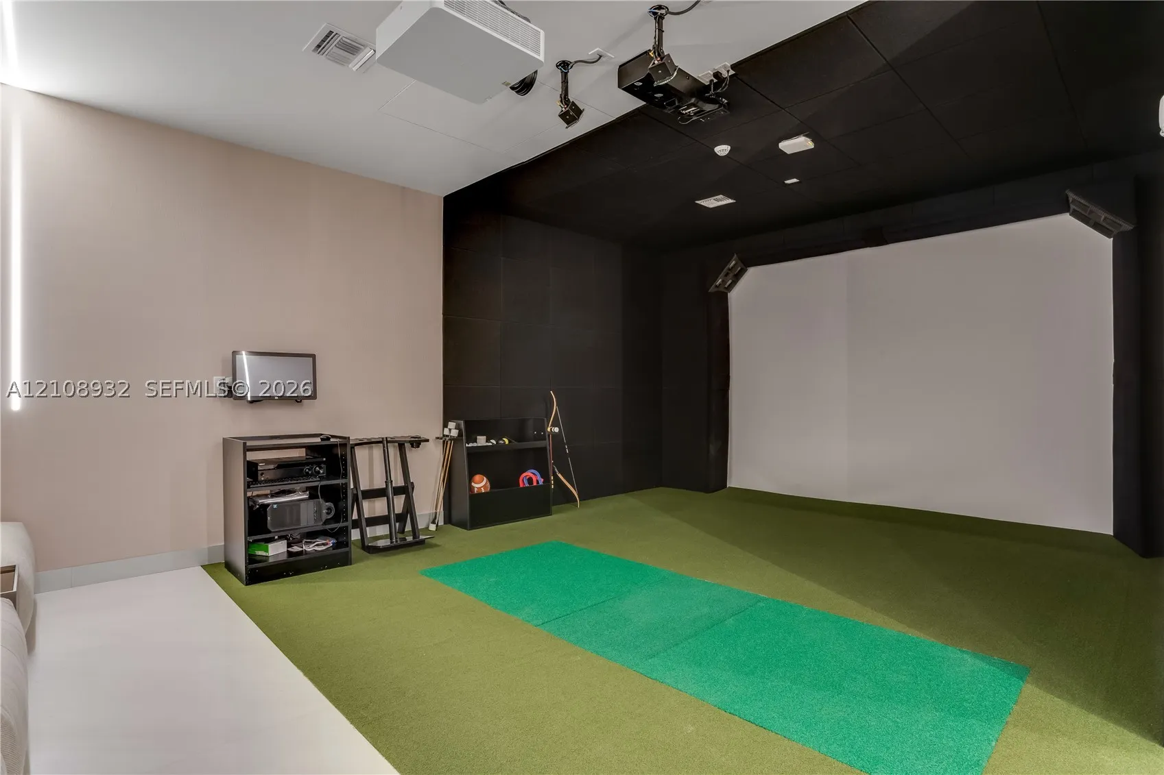 1170 E Hallandale Beach Blvd #1201