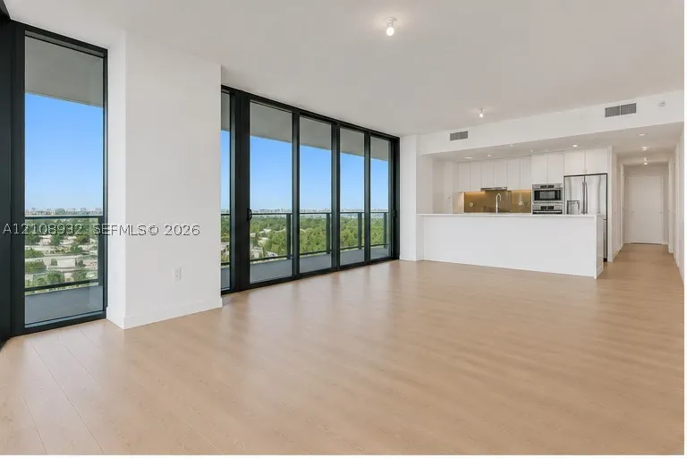 1170 E Hallandale Beach Blvd #1201