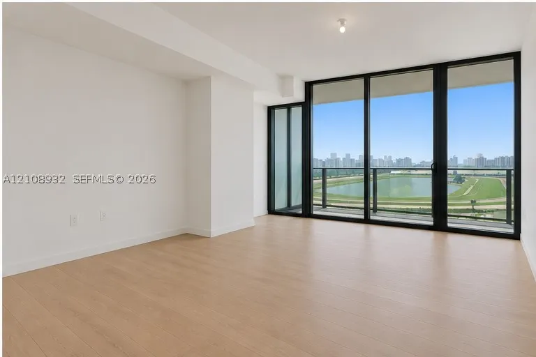 1170 E Hallandale Beach Blvd #1201