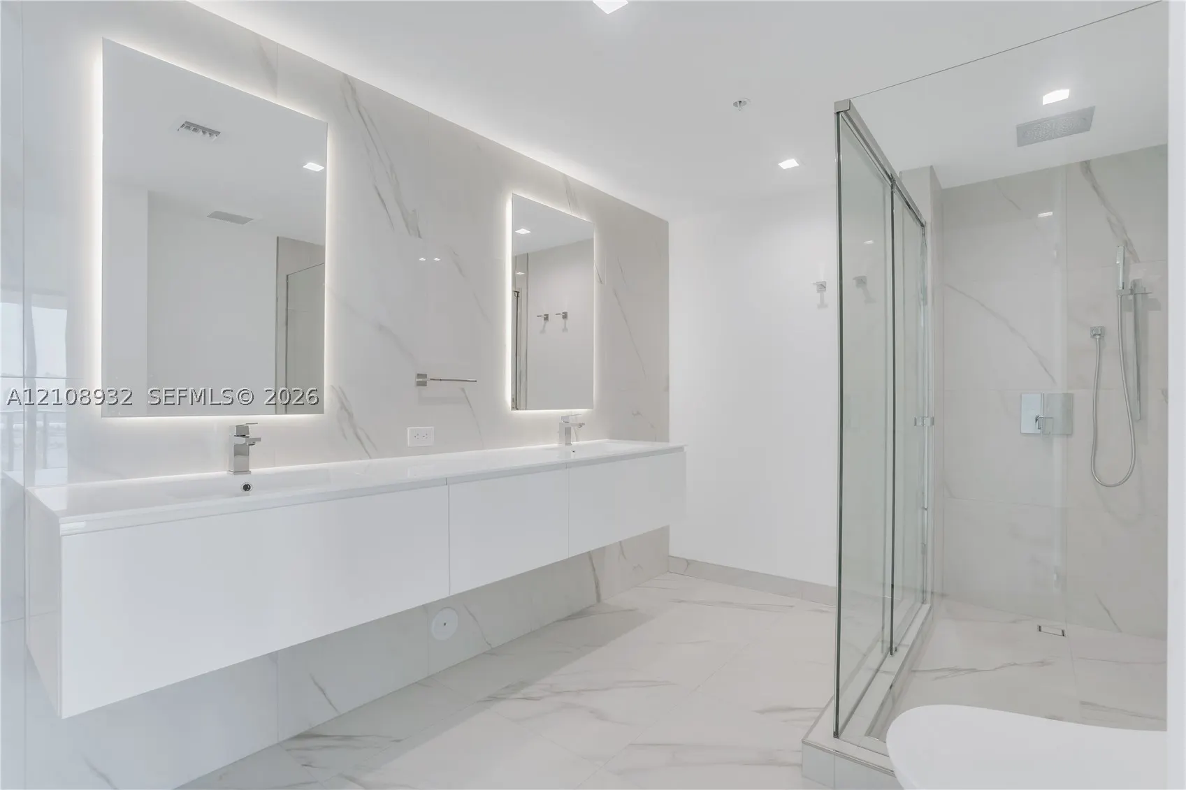1170 E Hallandale Beach Blvd #1201