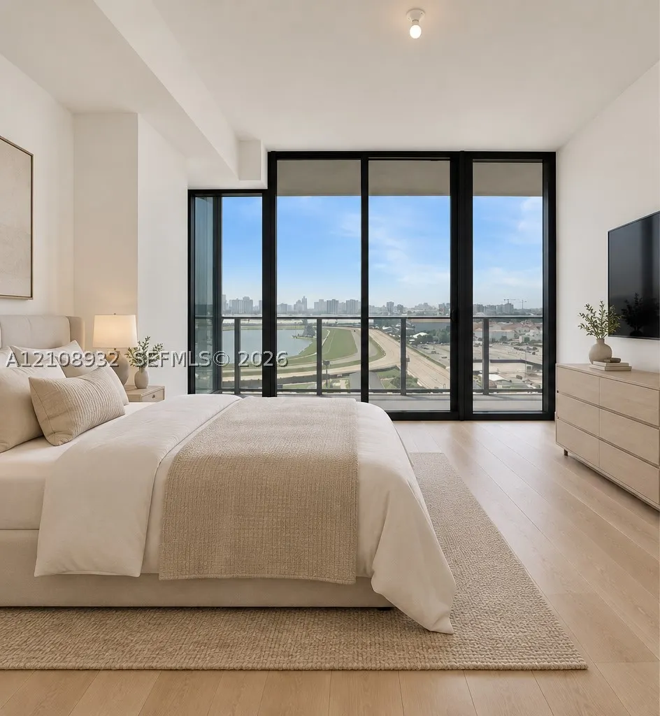 1170 E Hallandale Beach Blvd #1201