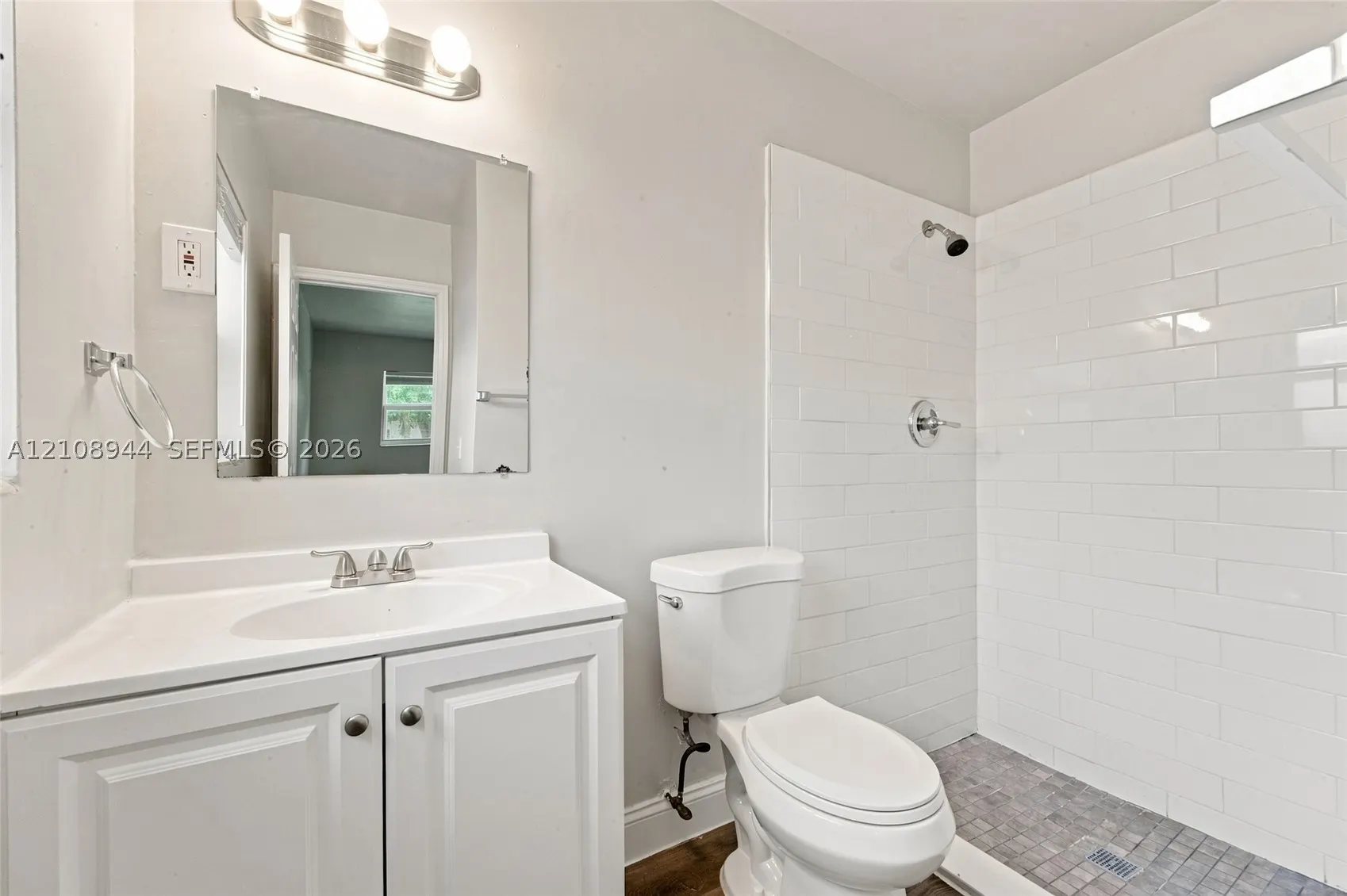 1450 NW 175th St