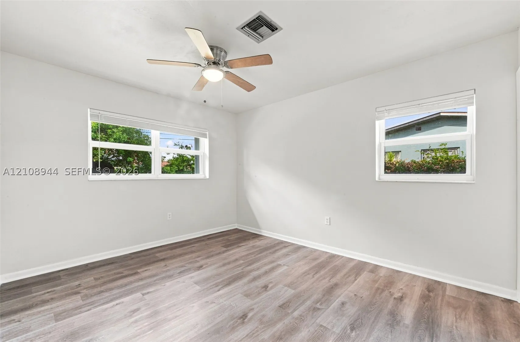 1450 NW 175th St