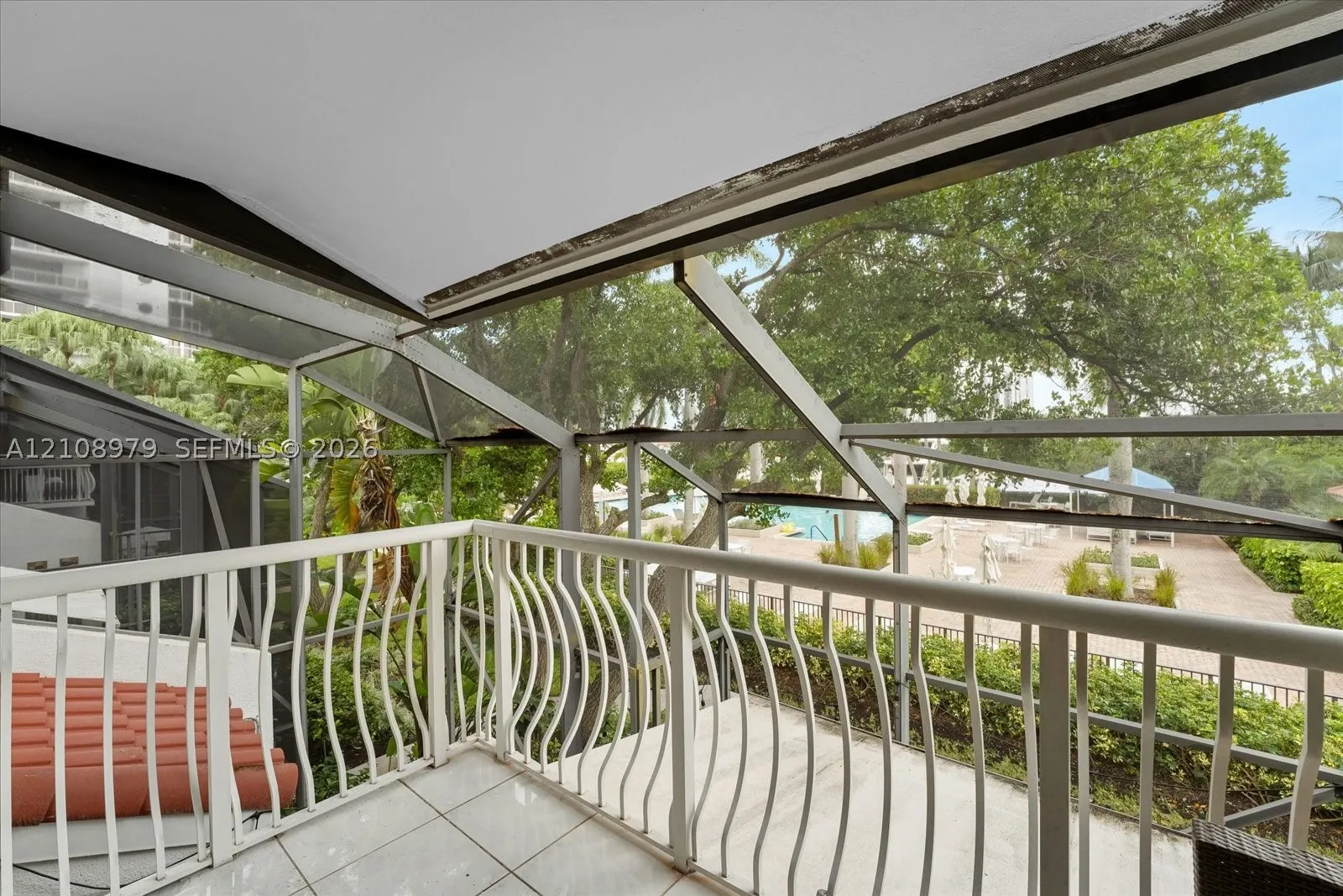 3602 Yacht Club Dr #405