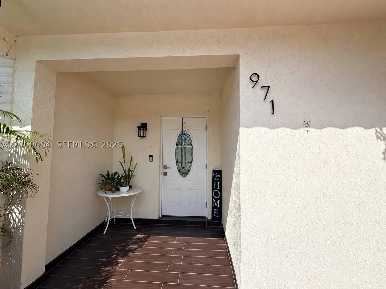 971 W 80th Pl