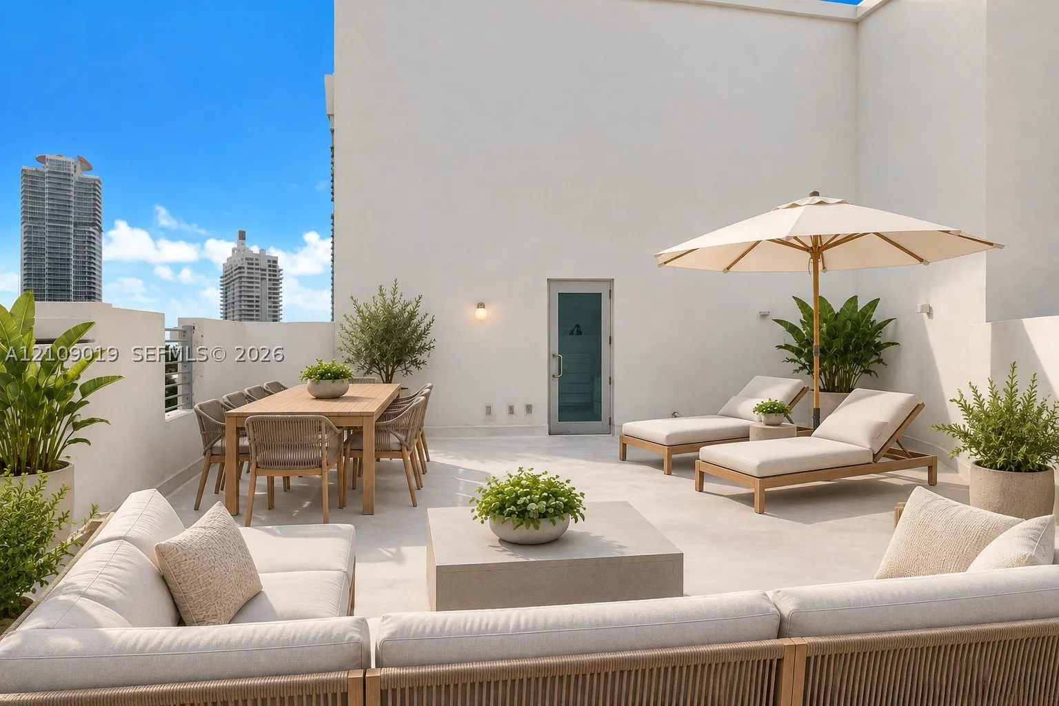110 Washington Ave #1703