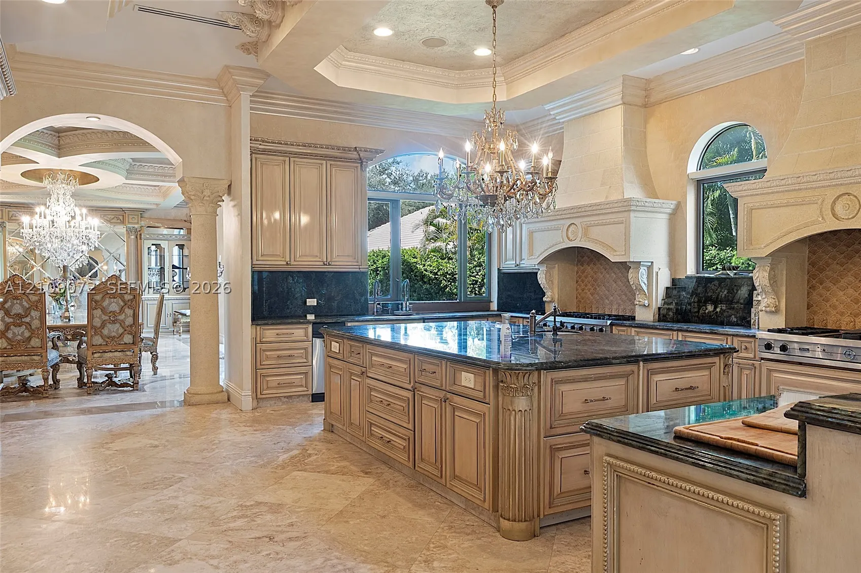 3600 Estate Oak Cir