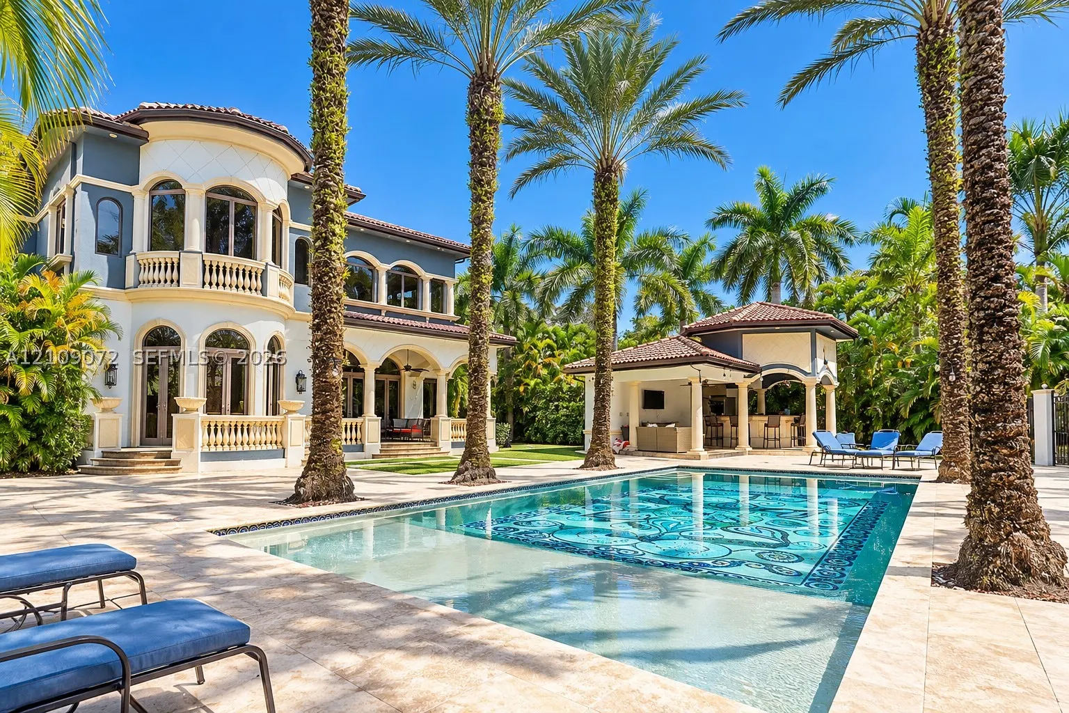 3600 Estate Oak Cir