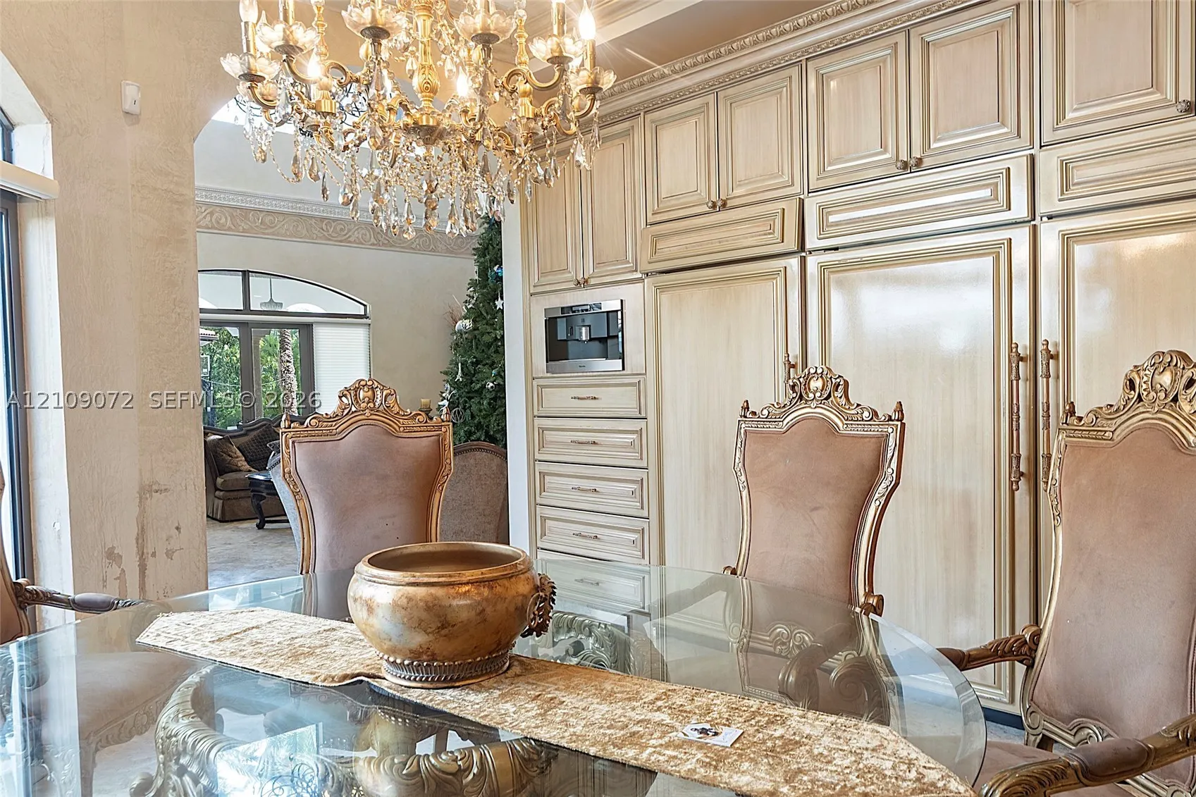 3600 Estate Oak Cir