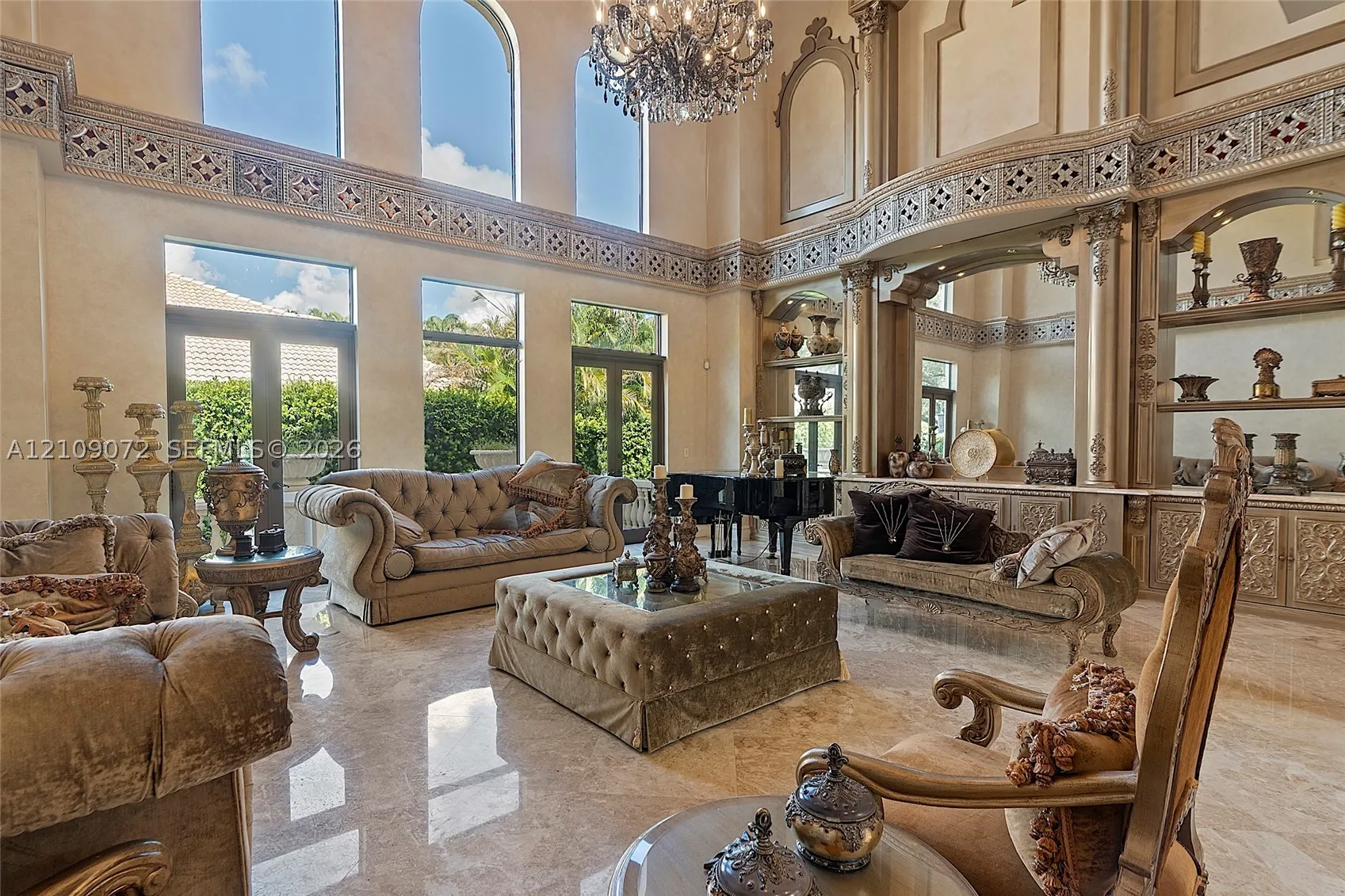 3600 Estate Oak Cir