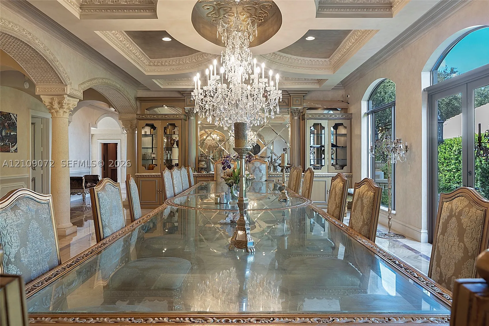 3600 Estate Oak Cir