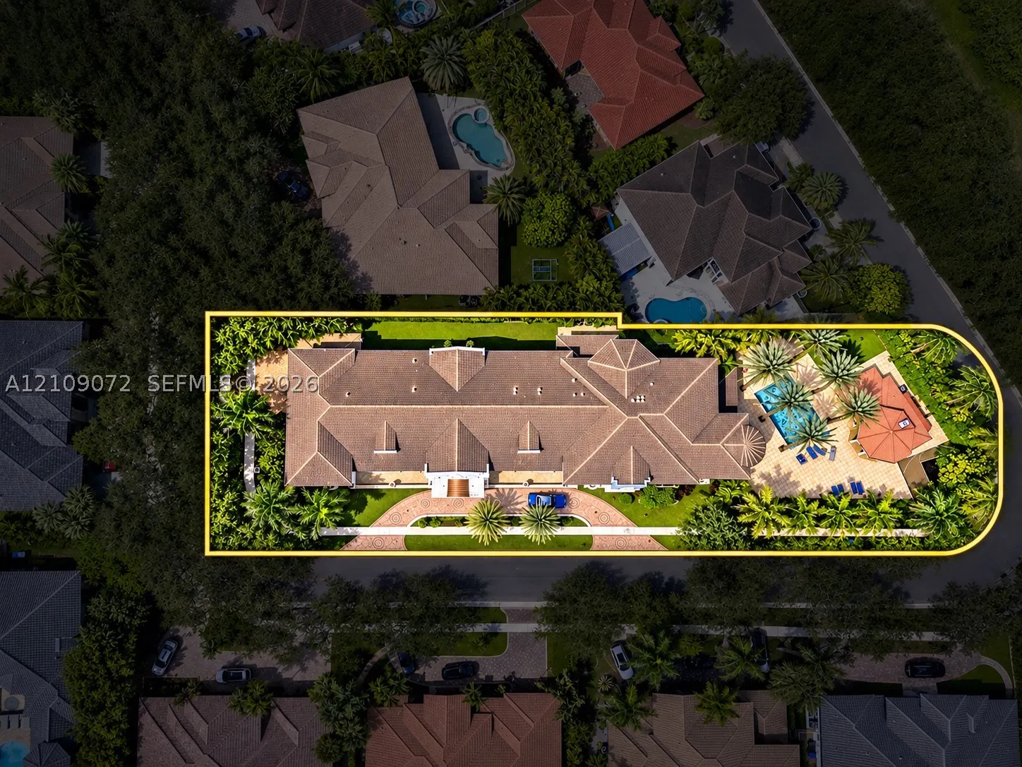 3600 Estate Oak Cir