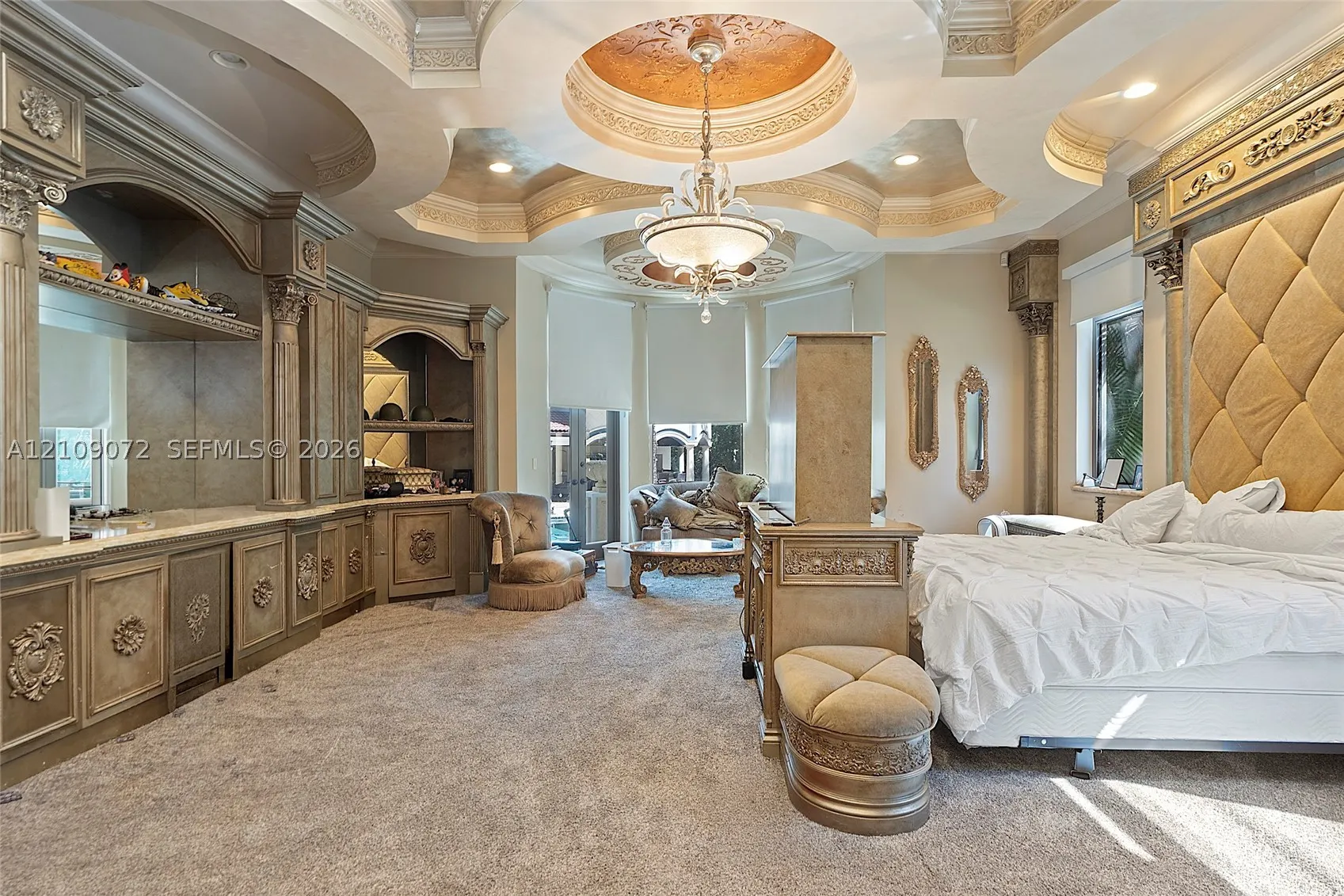 3600 Estate Oak Cir