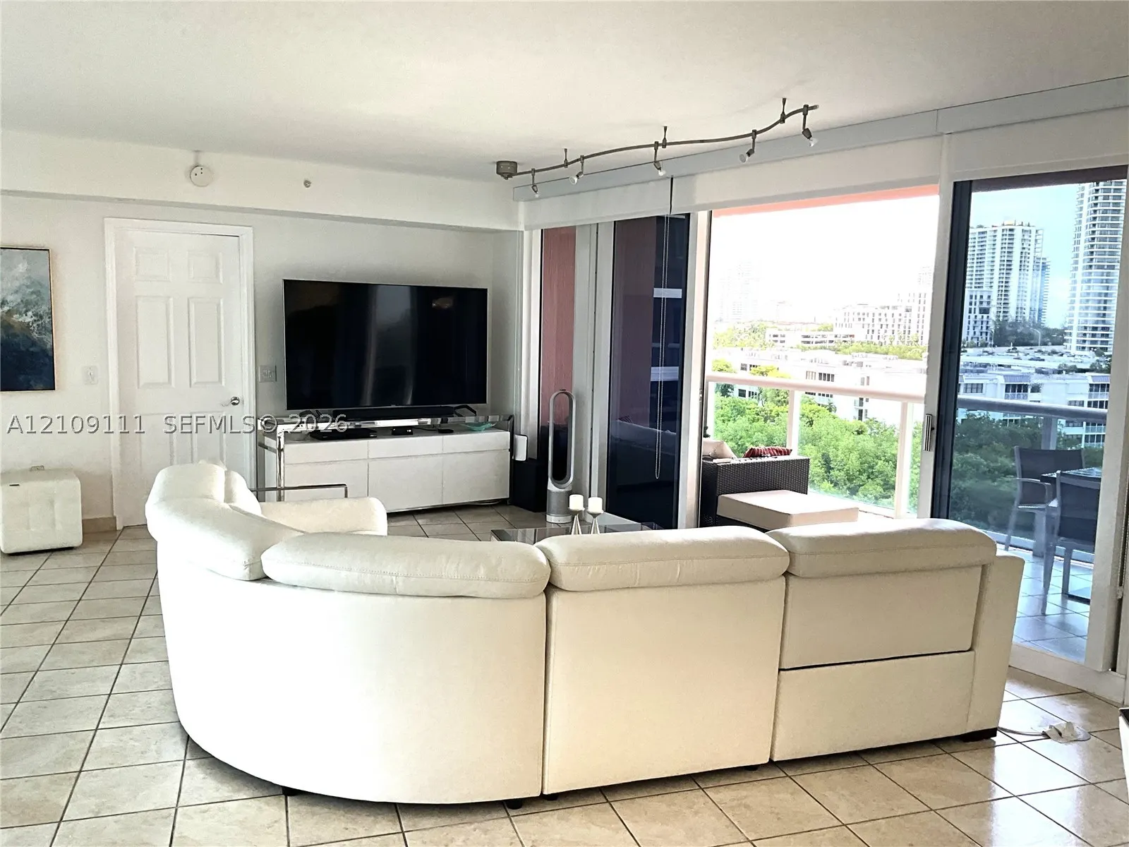 3370 Hidden Bay Dr #801