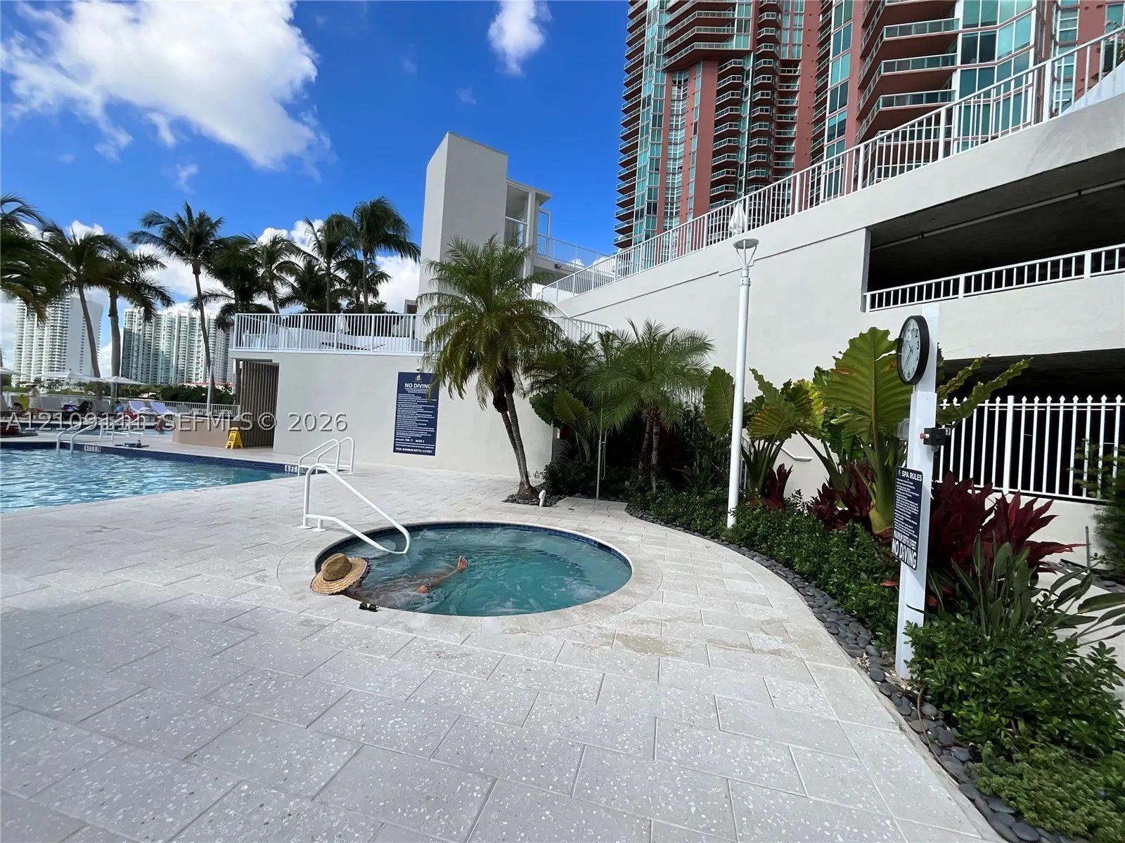 3370 Hidden Bay Dr #801