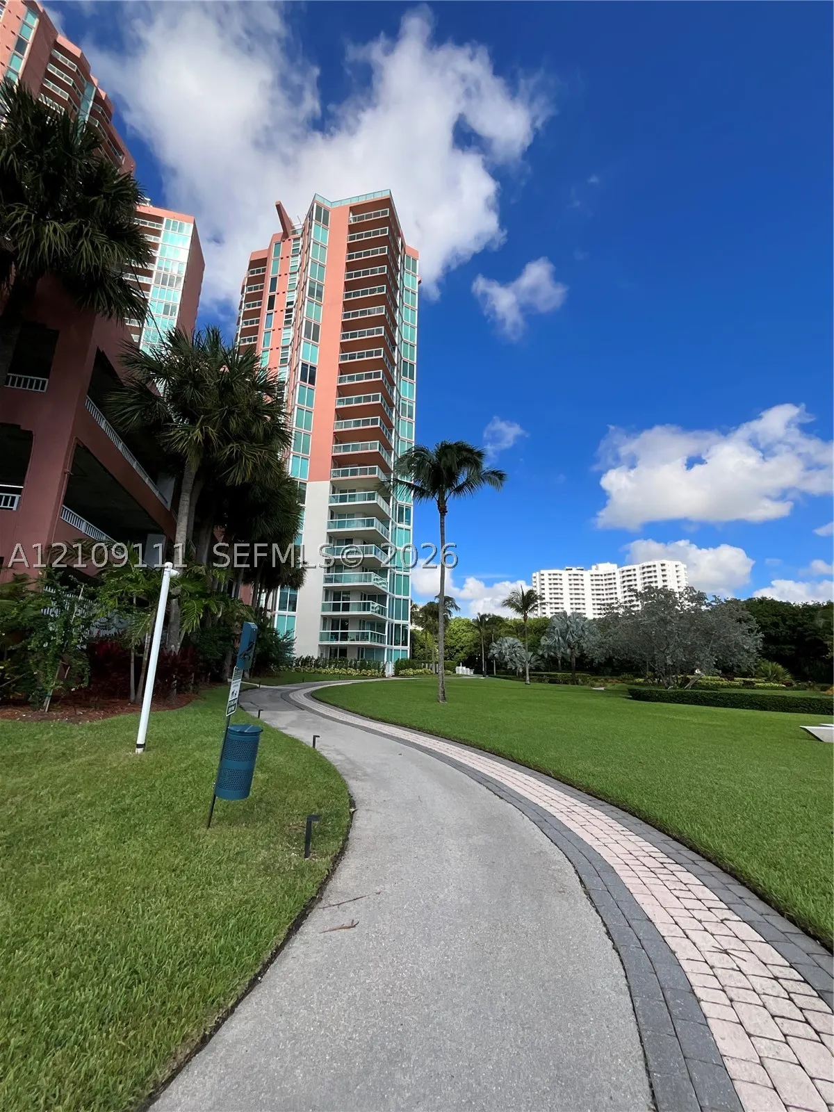 3370 Hidden Bay Dr #801
