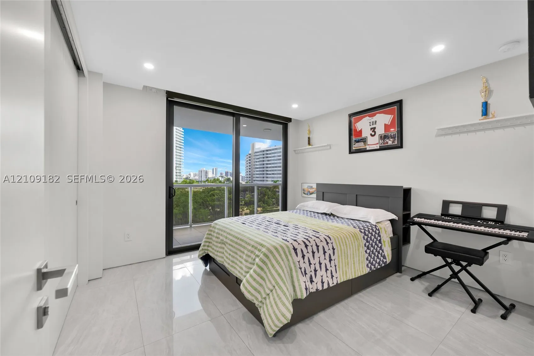 9 Island Ave #714