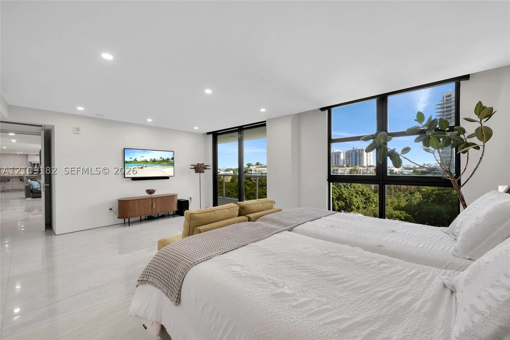 9 Island Ave #714