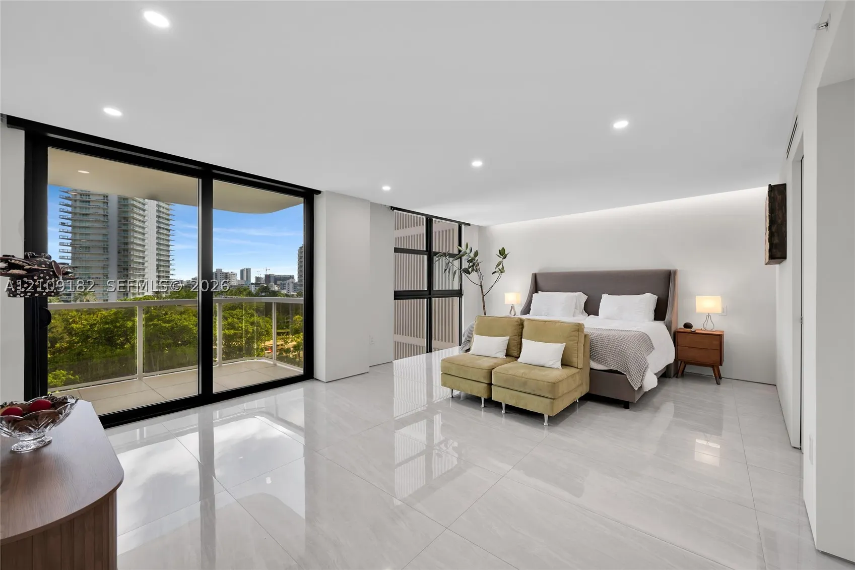9 Island Ave #714