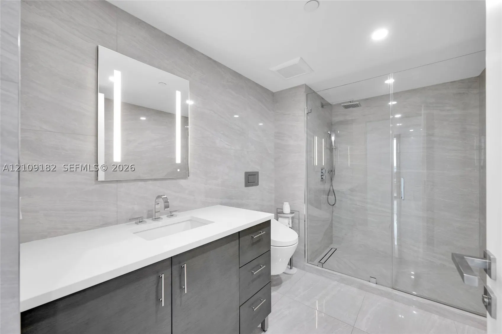 9 Island Ave #714