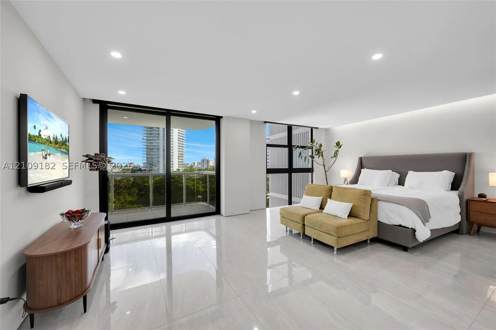 9 Island Ave #714