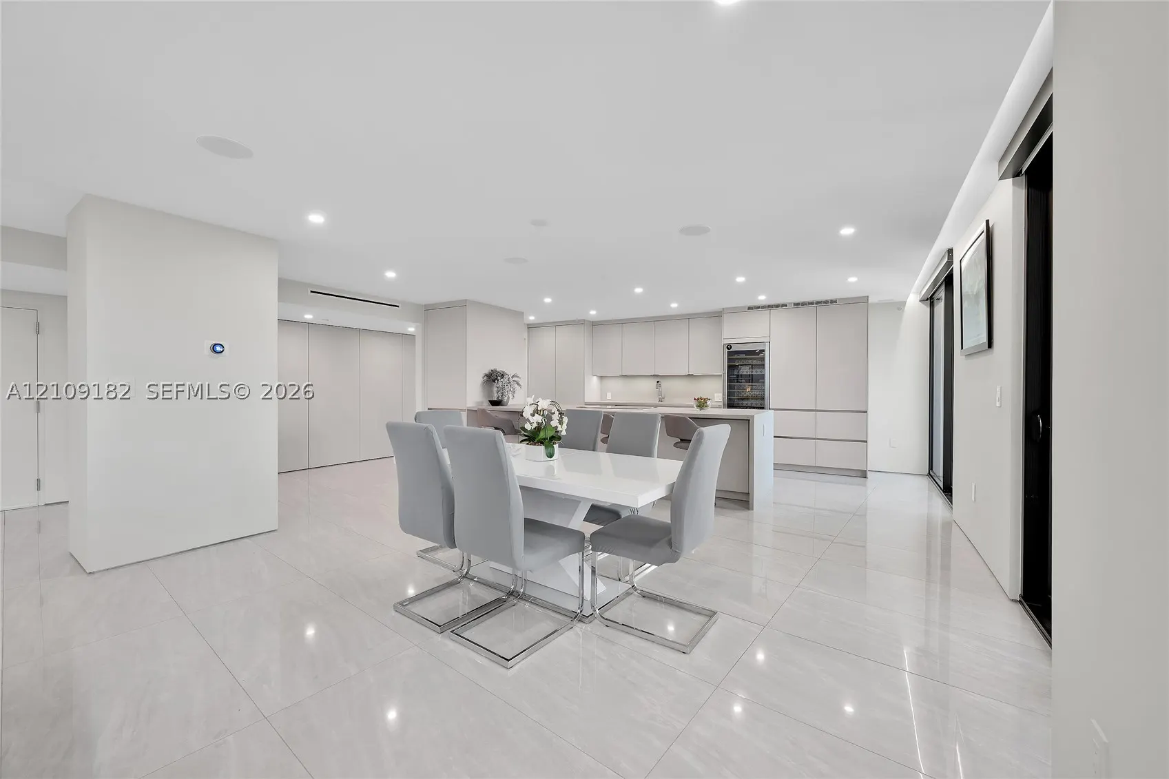 9 Island Ave #714