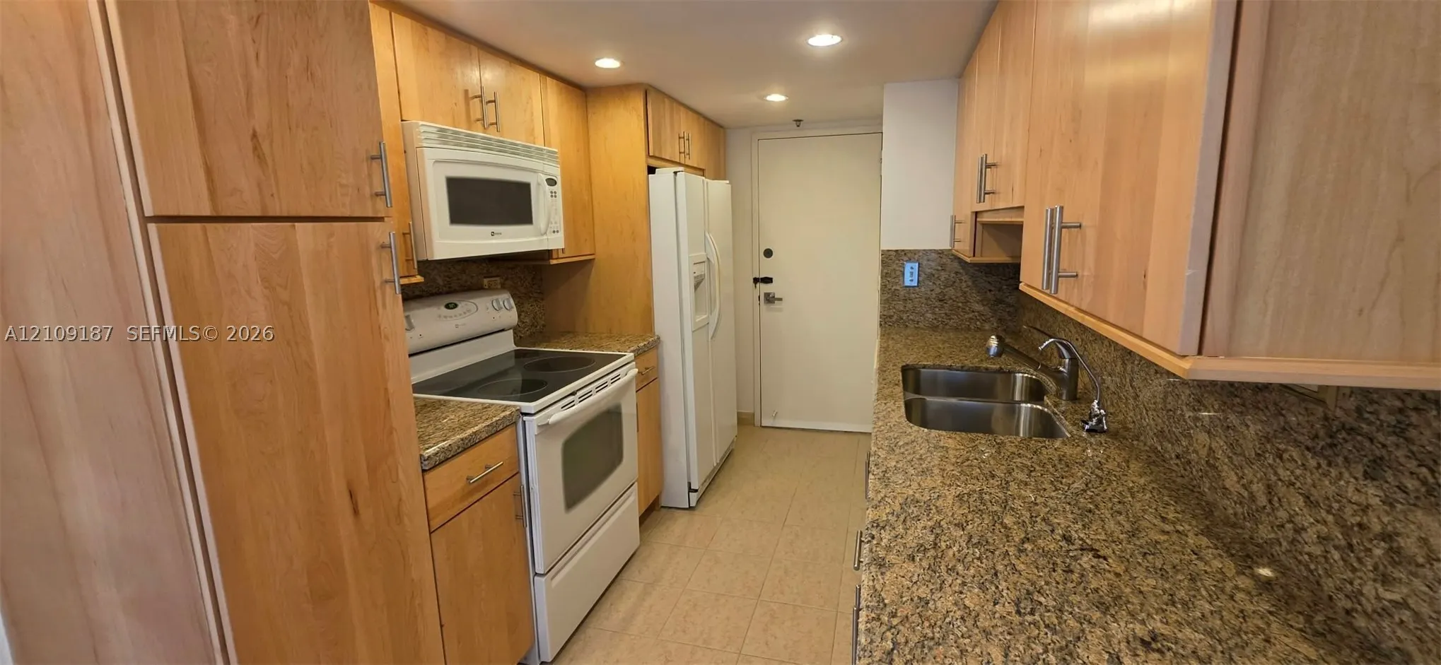 6039 Collins Ave #1625