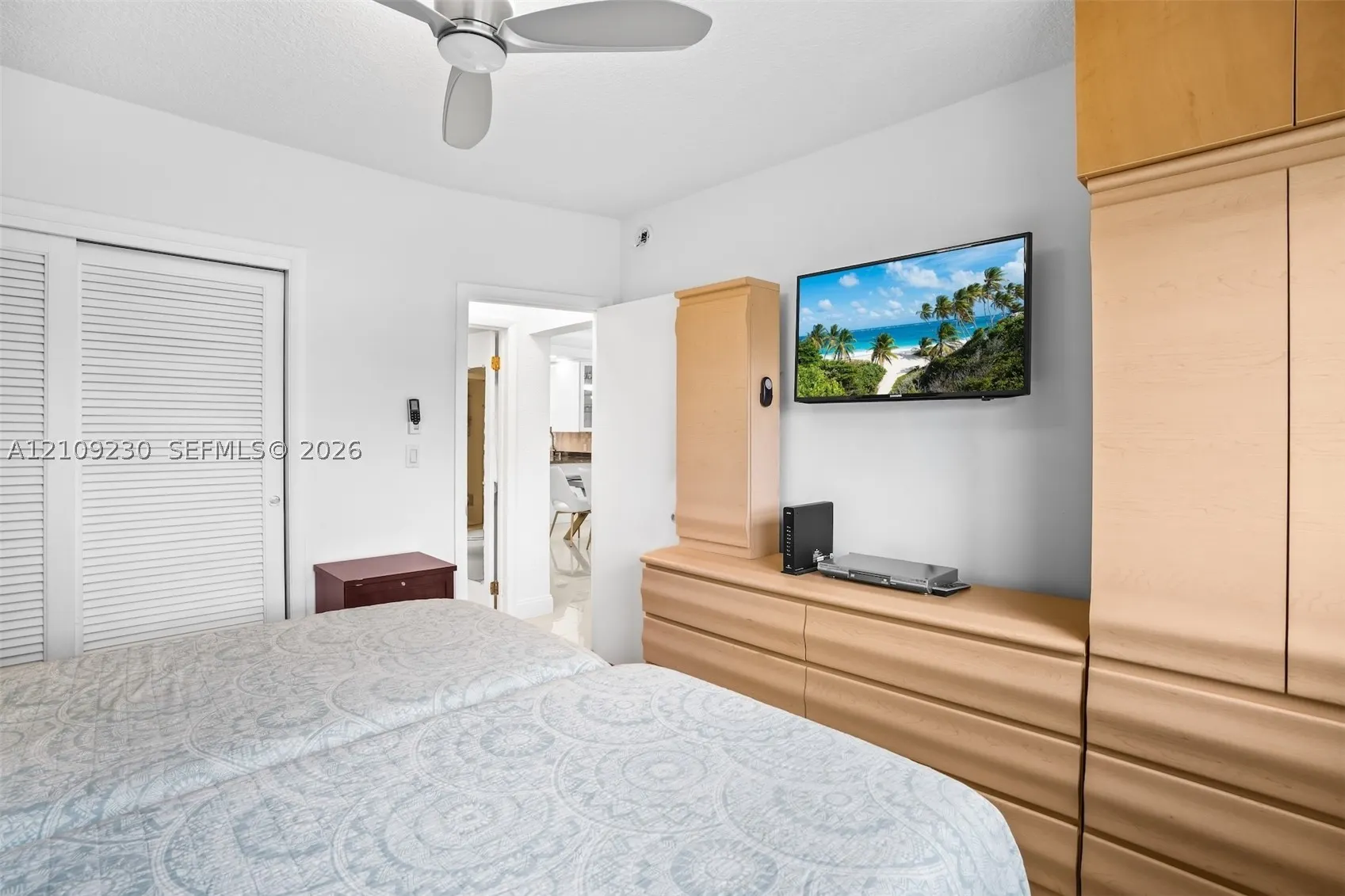 2500 Diana Dr #104