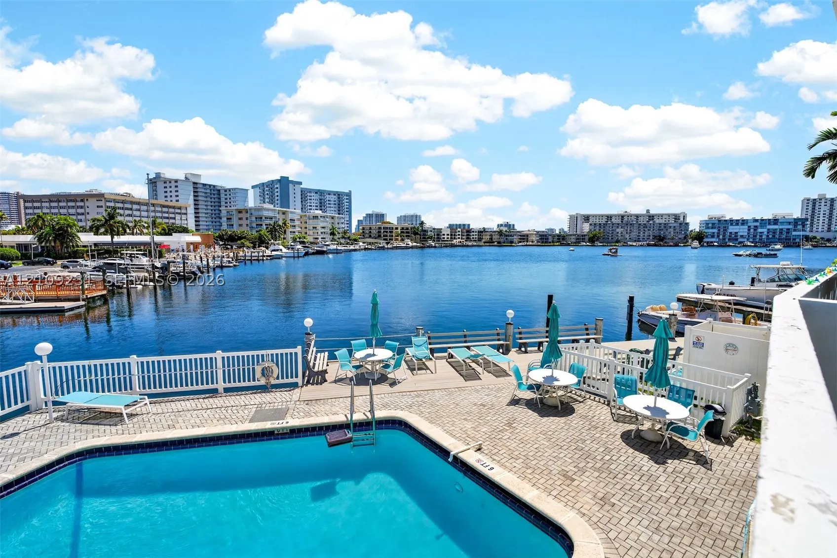 2500 Diana Dr #216