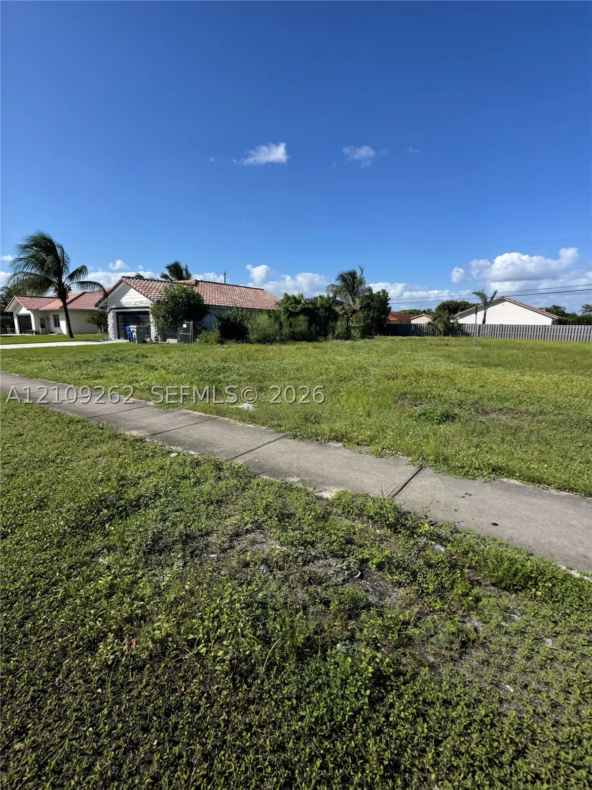 0 NW 14th St