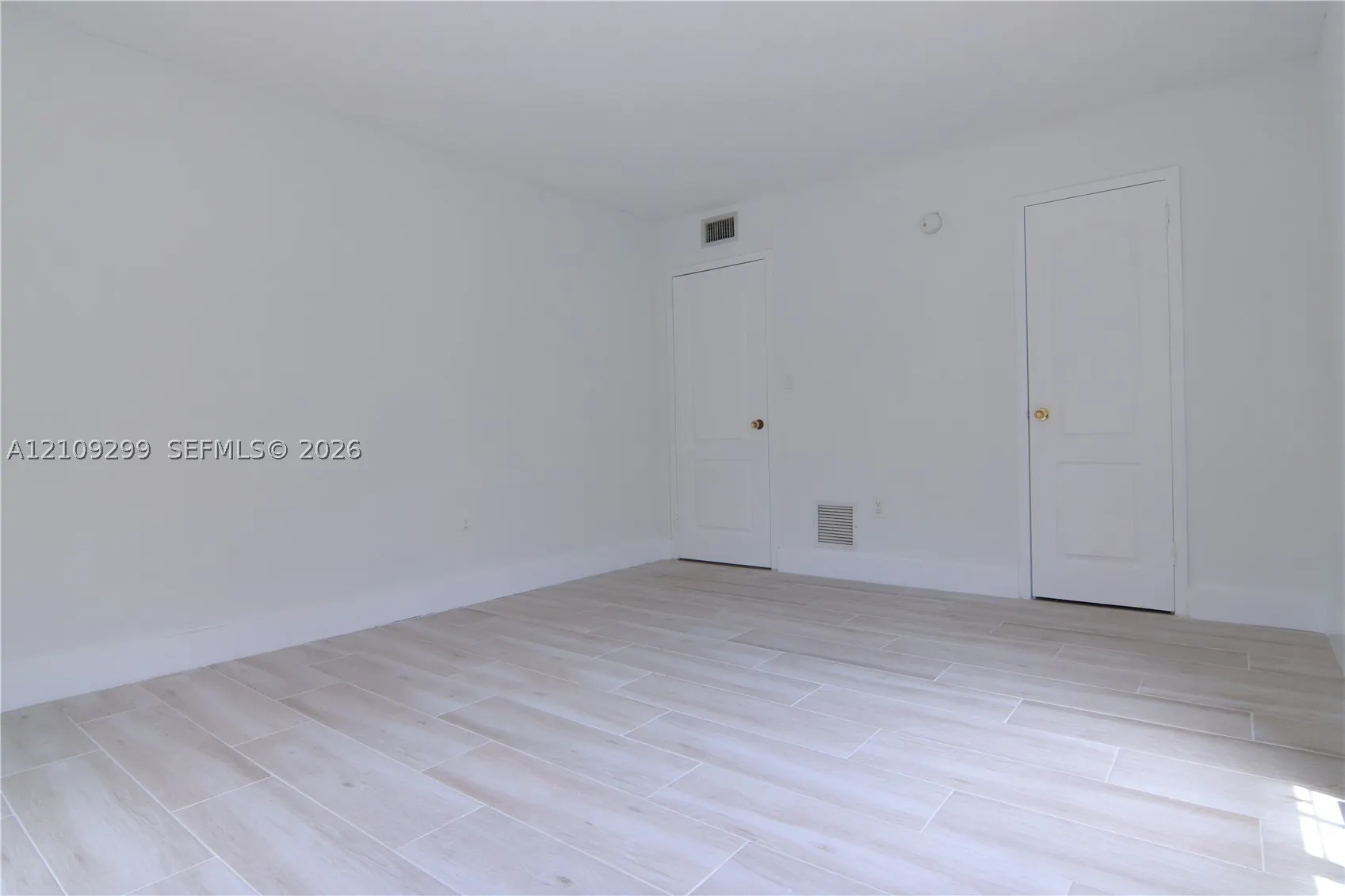 4810 NW 79 AV #107