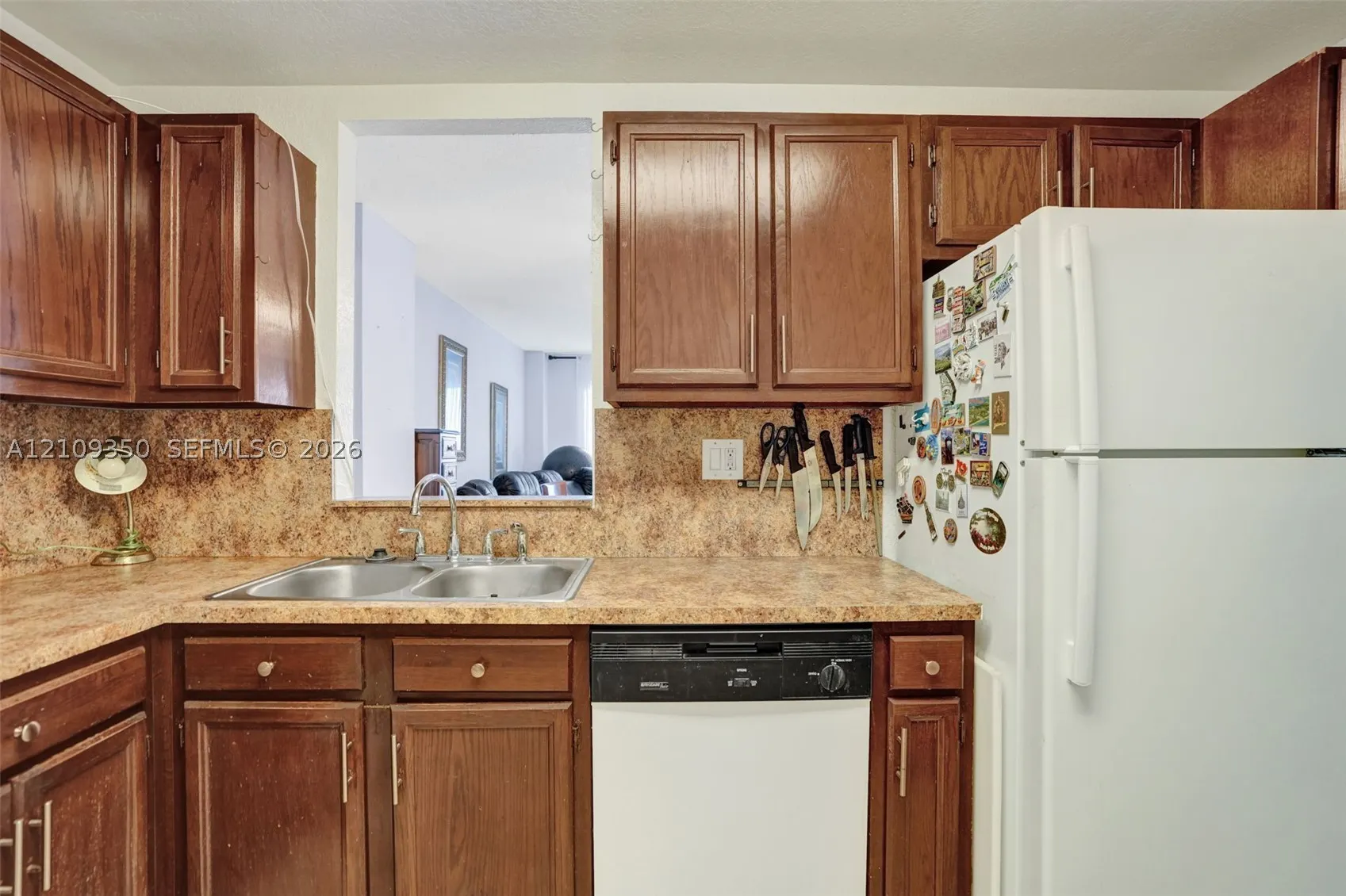 10777 W Sample Rd #616