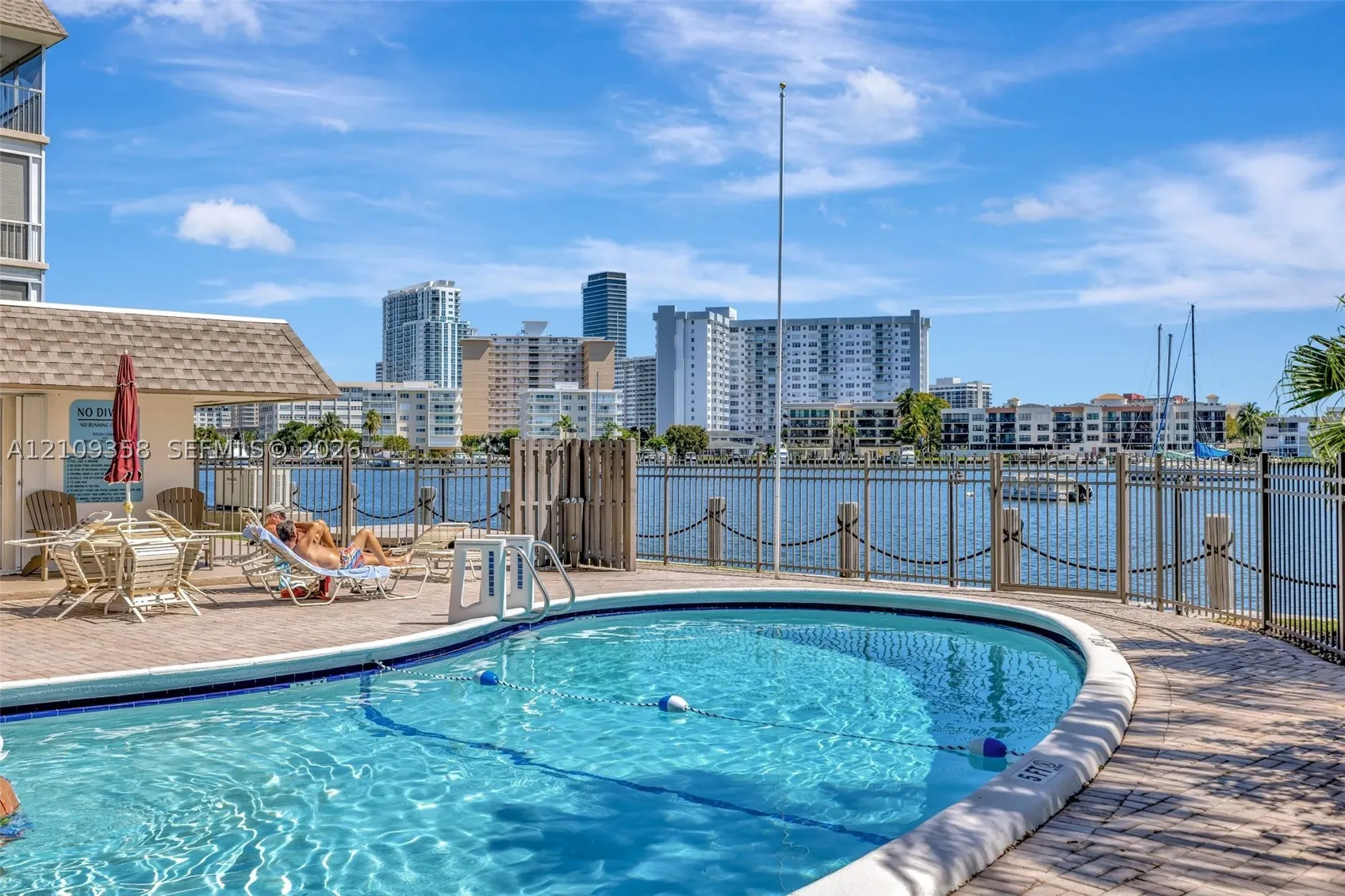 2200 Diana Dr #218