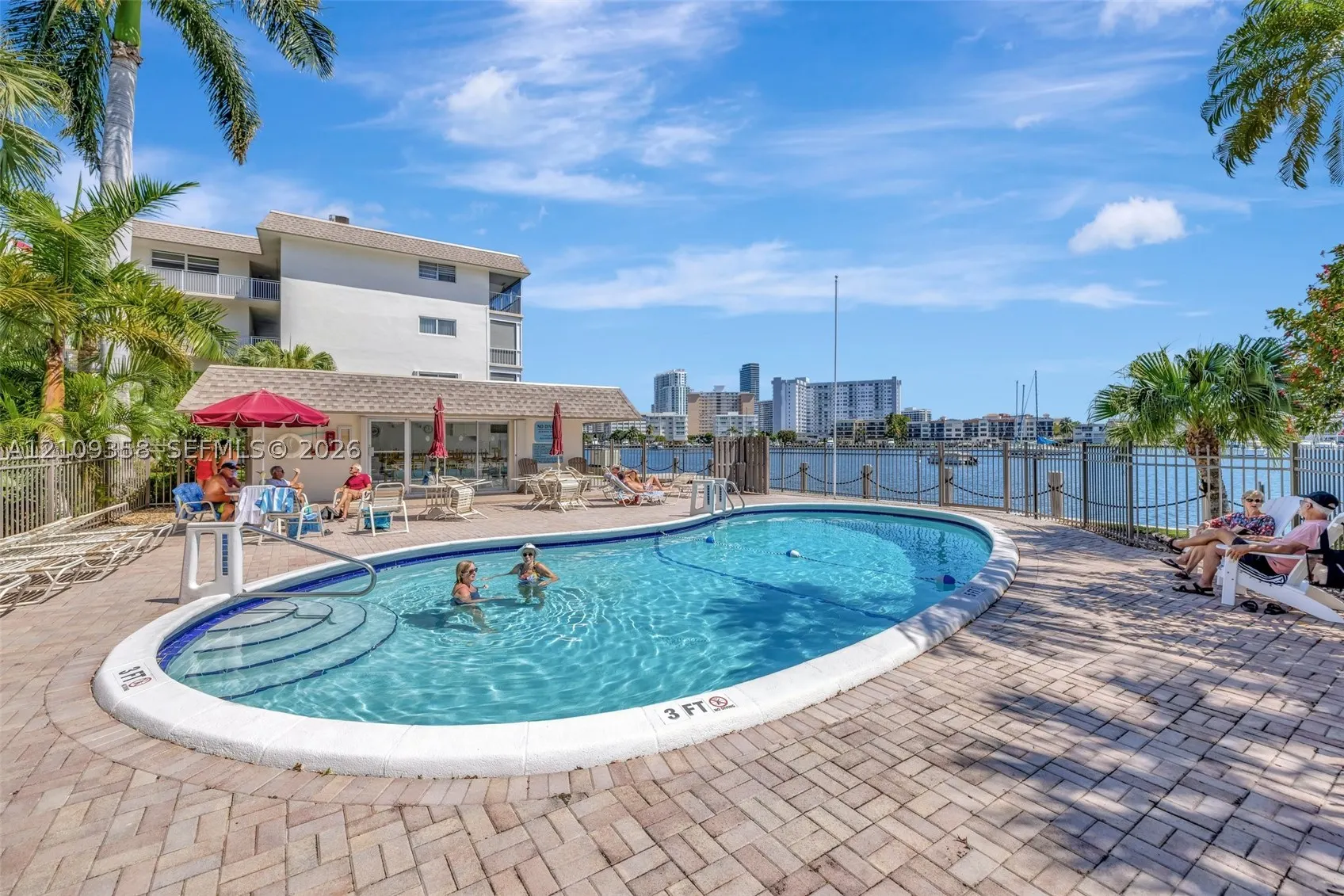 2200 Diana Dr #218