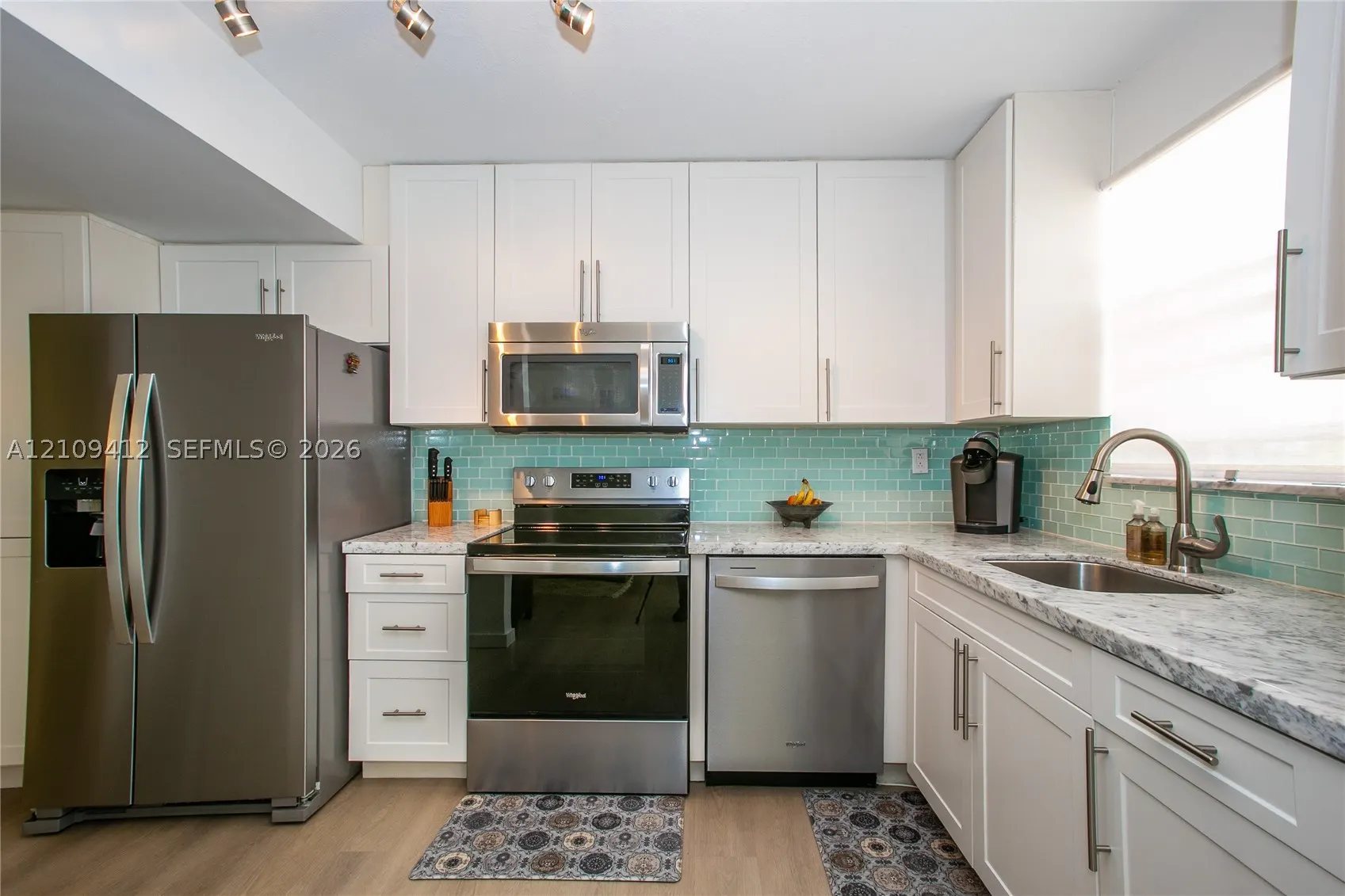 137 Golden Isles Dr #408
