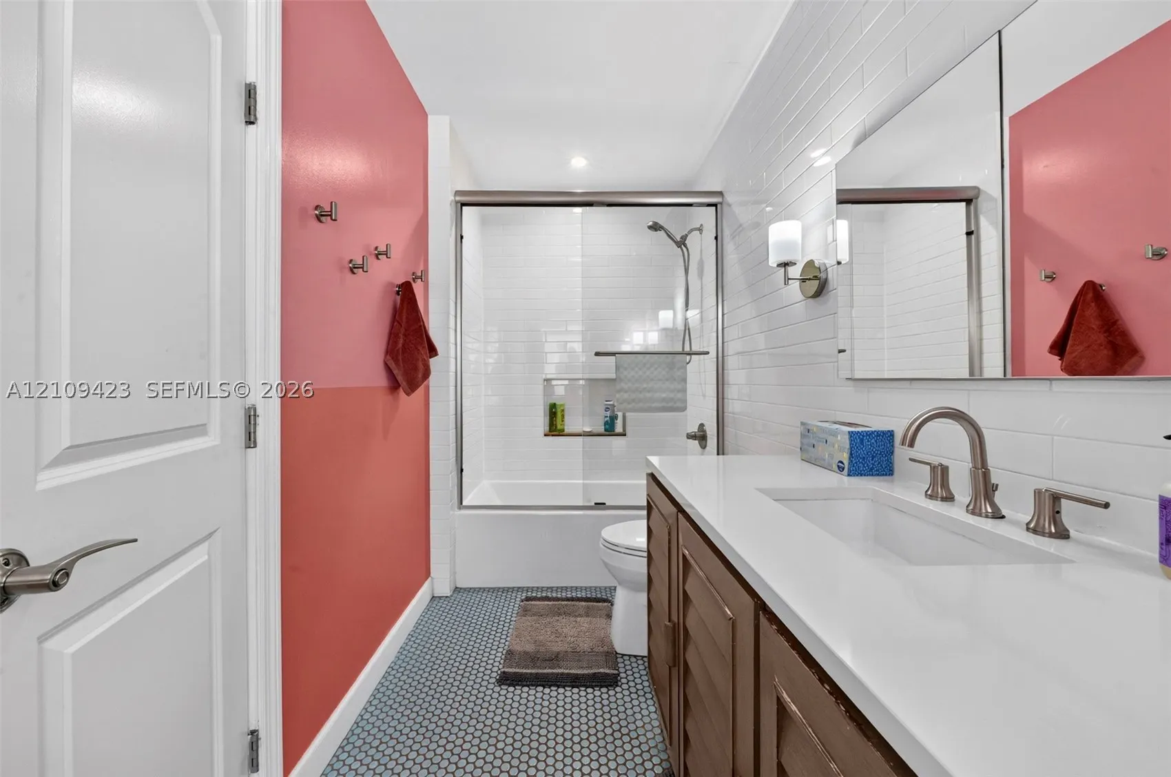 841 NW 73rd Ter