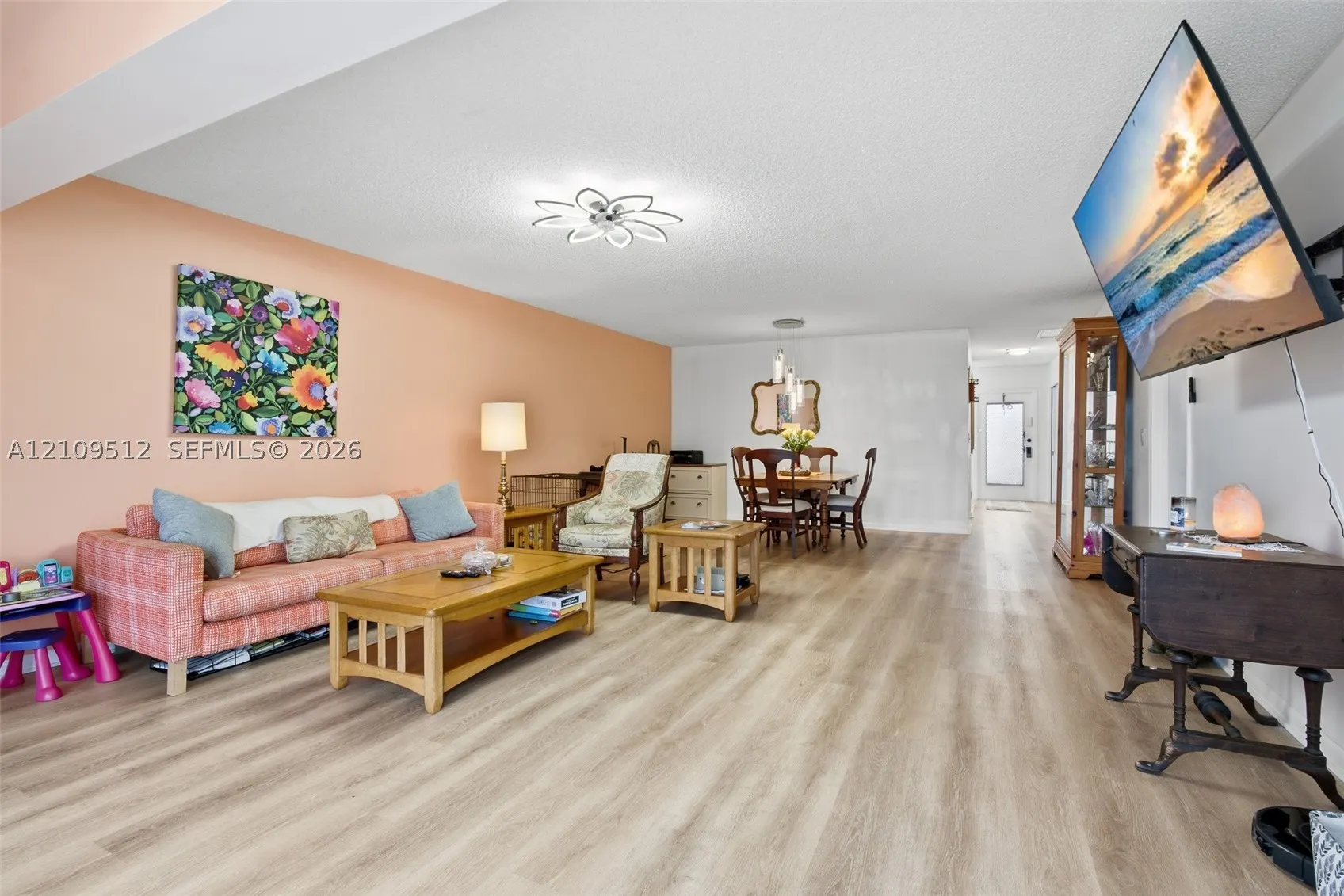 1541 NW 18th Ave #101